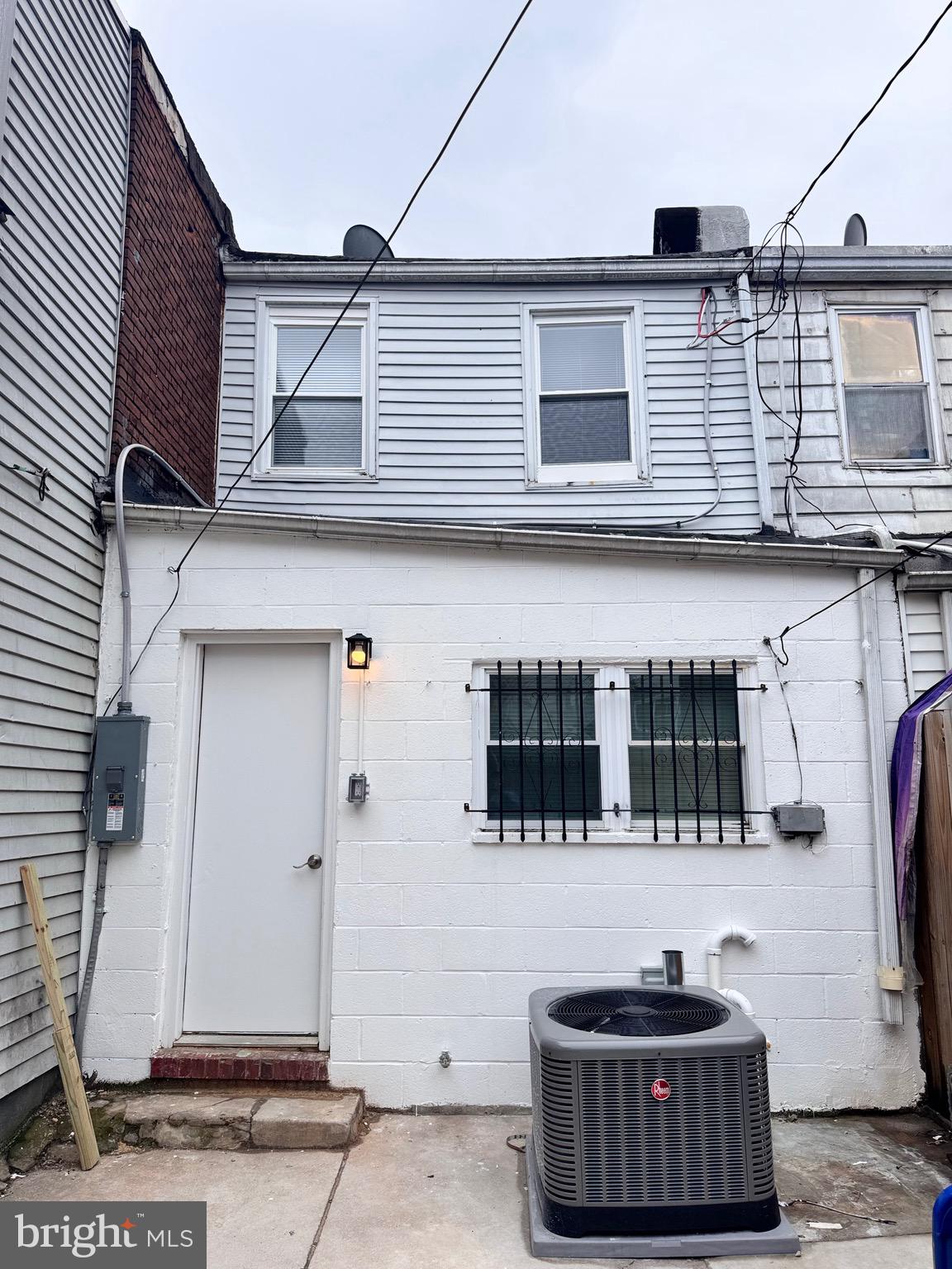 HIGHLANDTOWN - Residential
