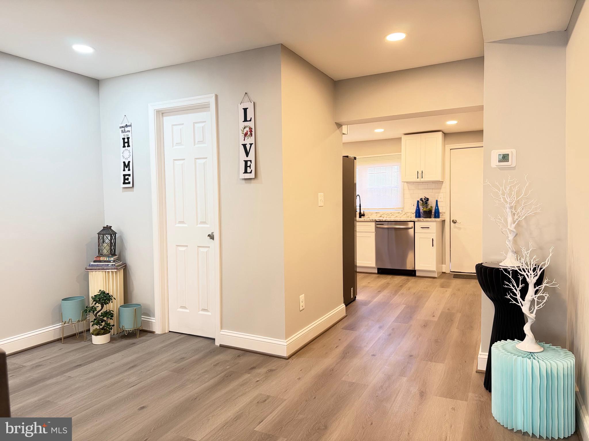 HIGHLANDTOWN - Residential