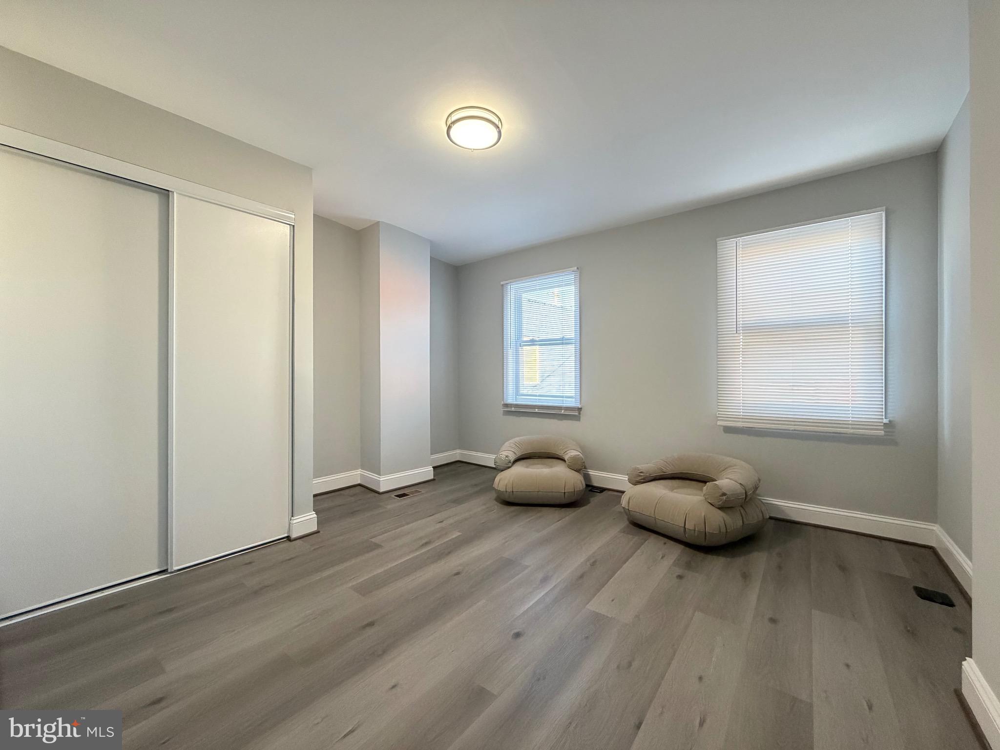 HIGHLANDTOWN - Residential