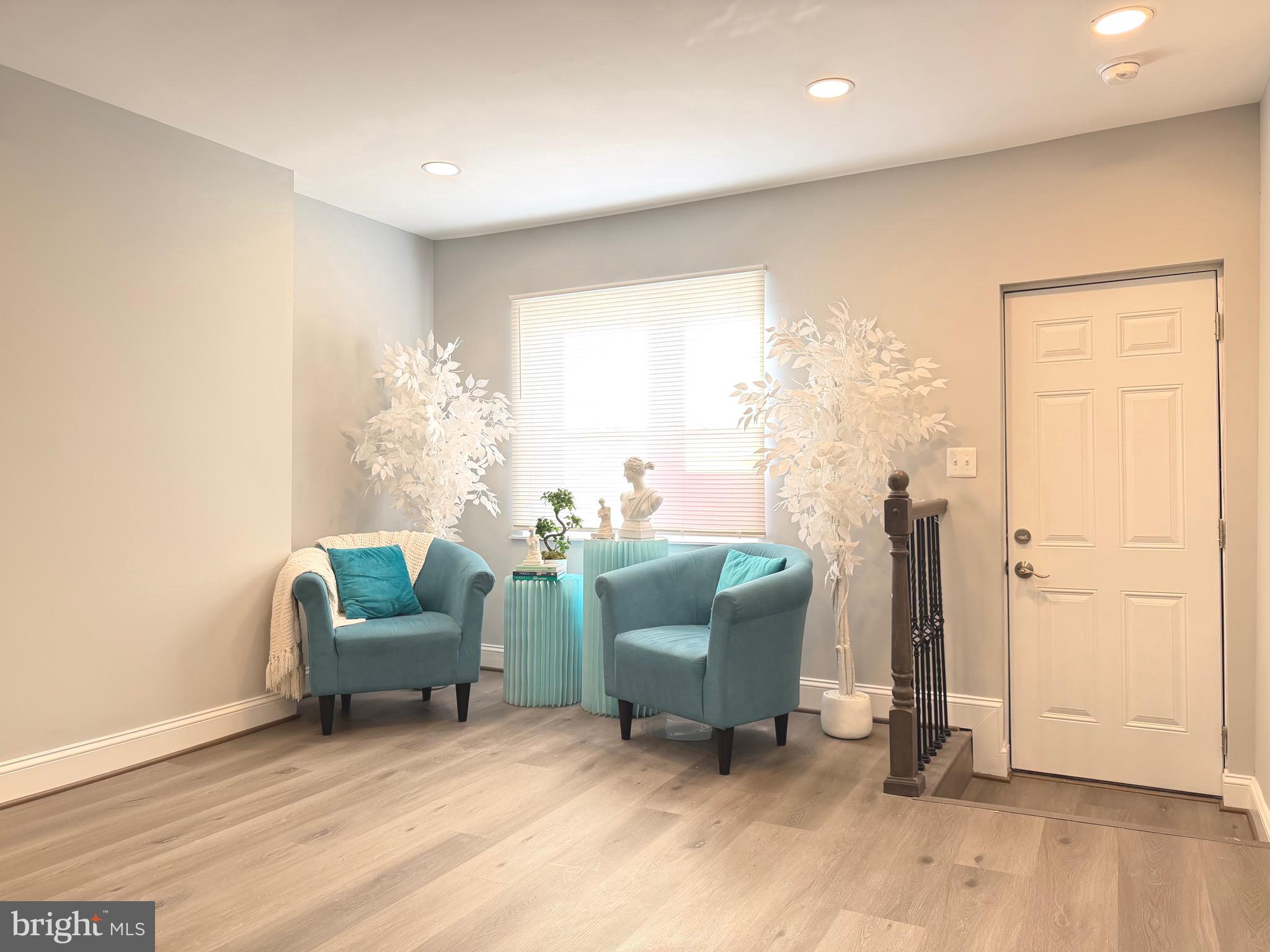 HIGHLANDTOWN - Residential