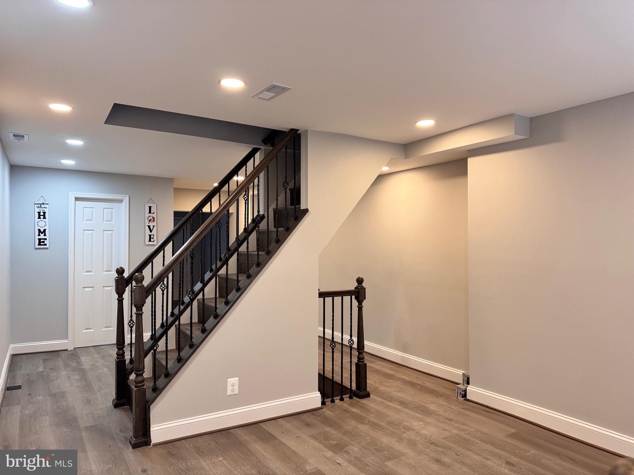 HIGHLANDTOWN - Residential