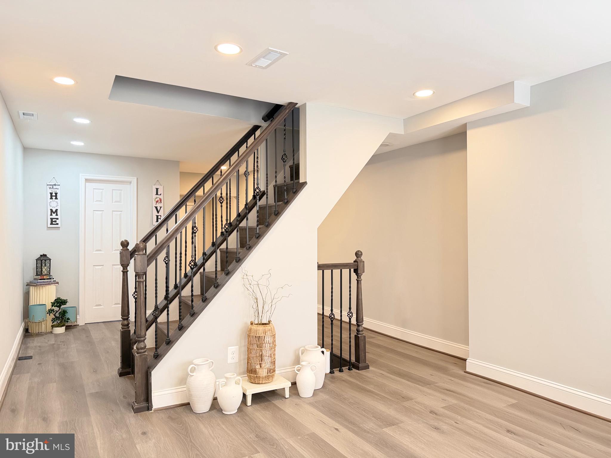 HIGHLANDTOWN - Residential