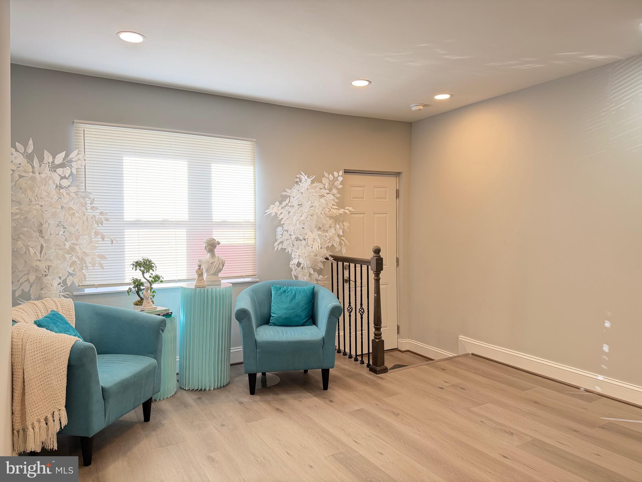 HIGHLANDTOWN - Residential