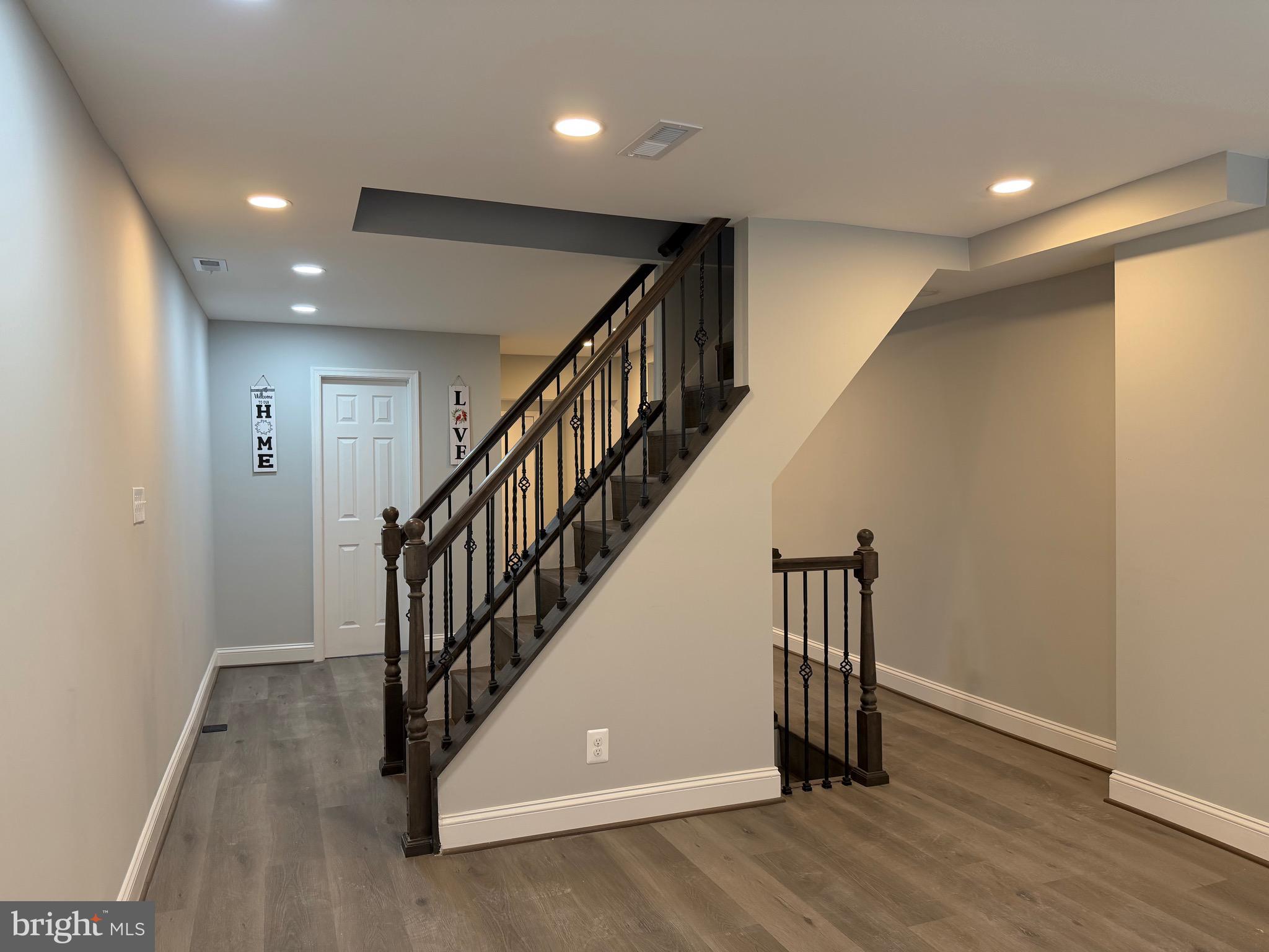 HIGHLANDTOWN - Residential