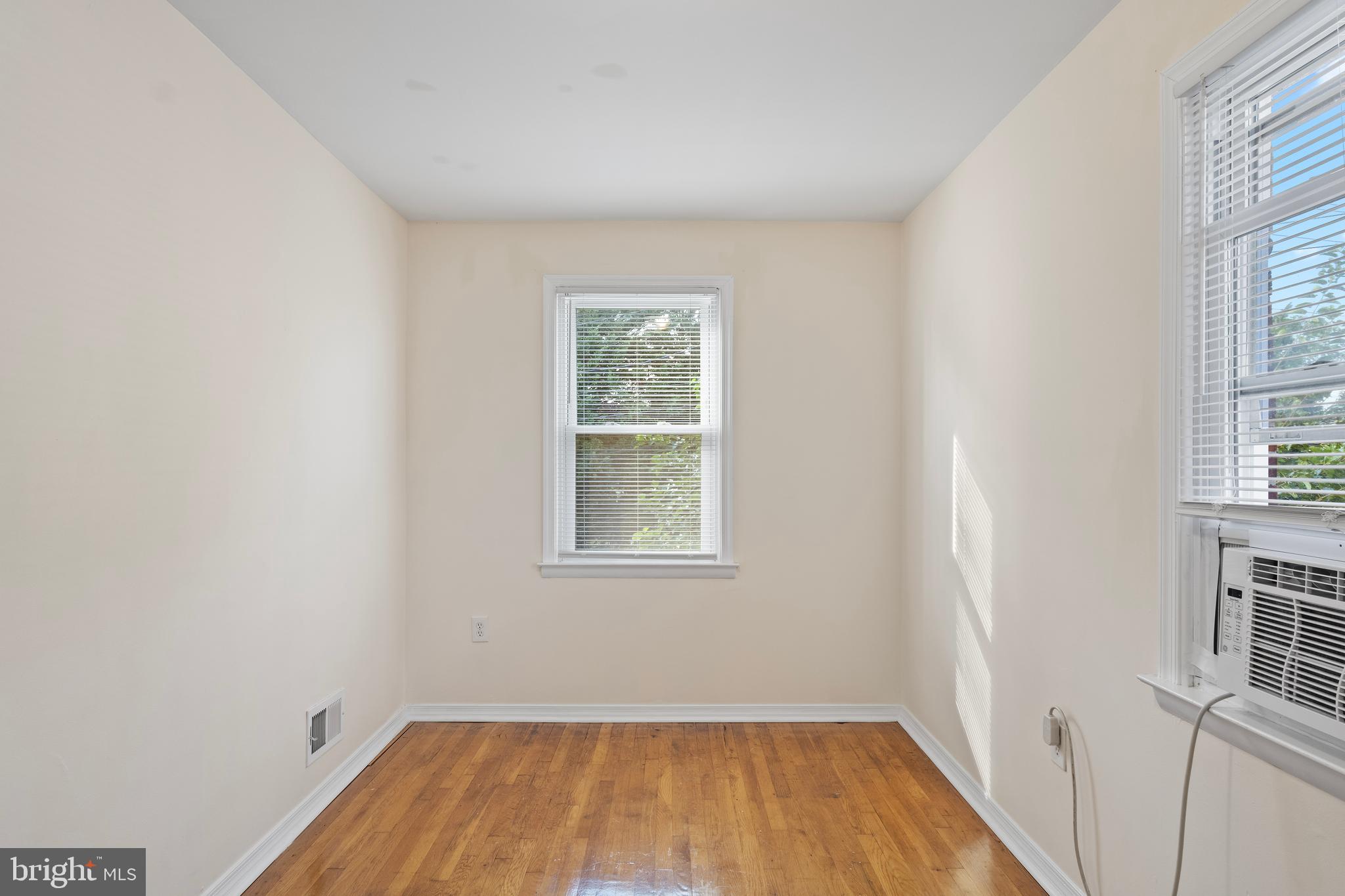 GRACELAND PARK - Residential