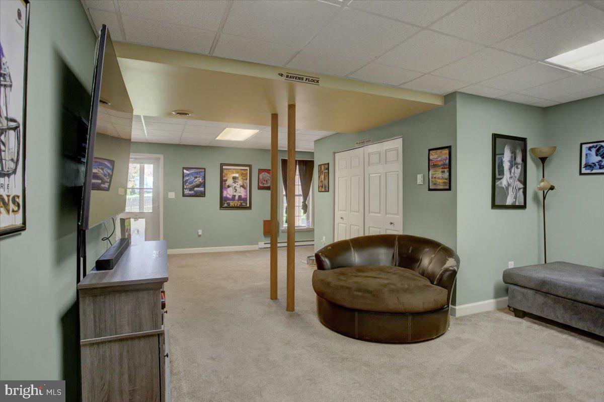 VAN LEAR MANOR - Residential