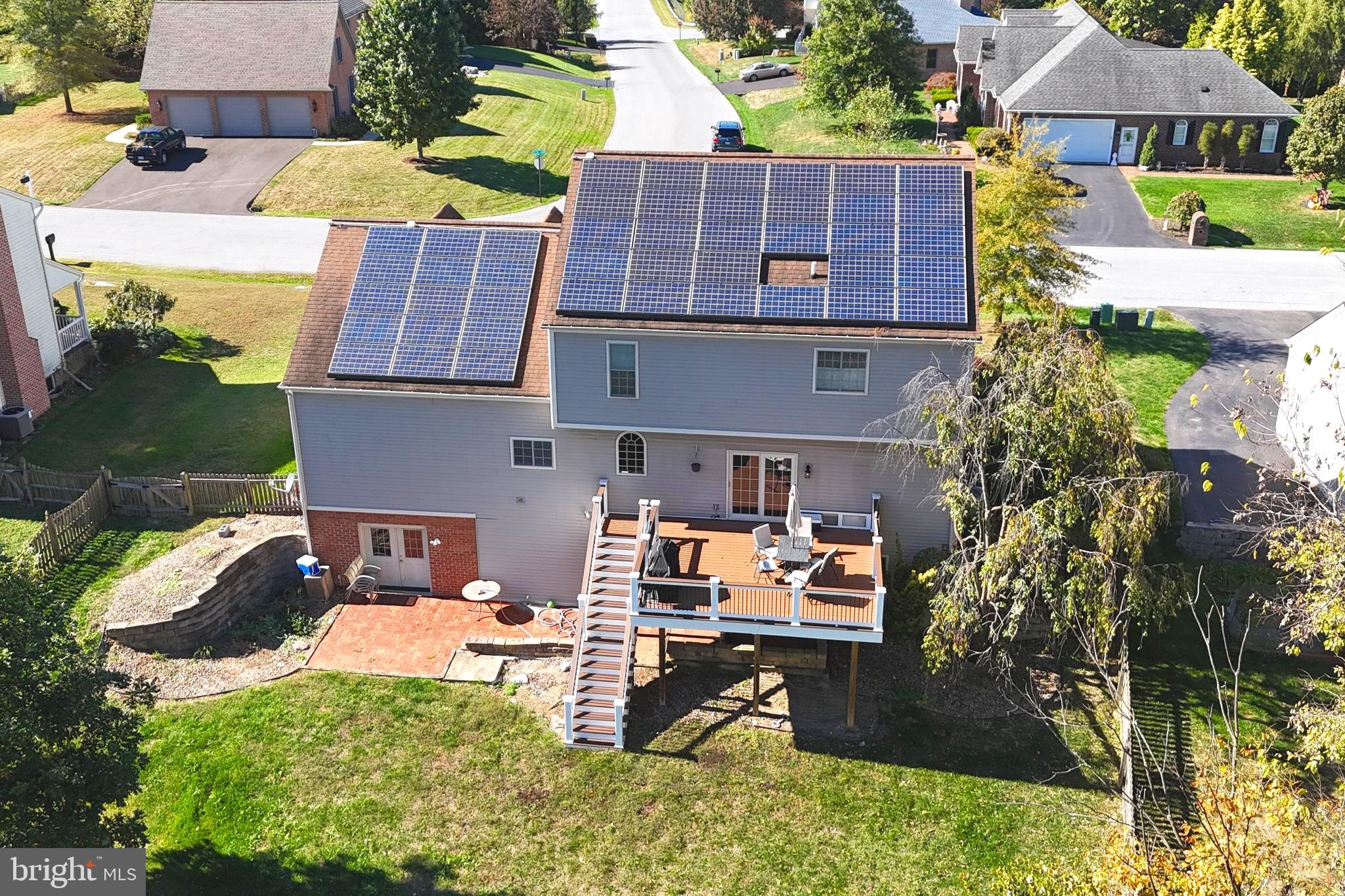 VAN LEAR MANOR - Residential