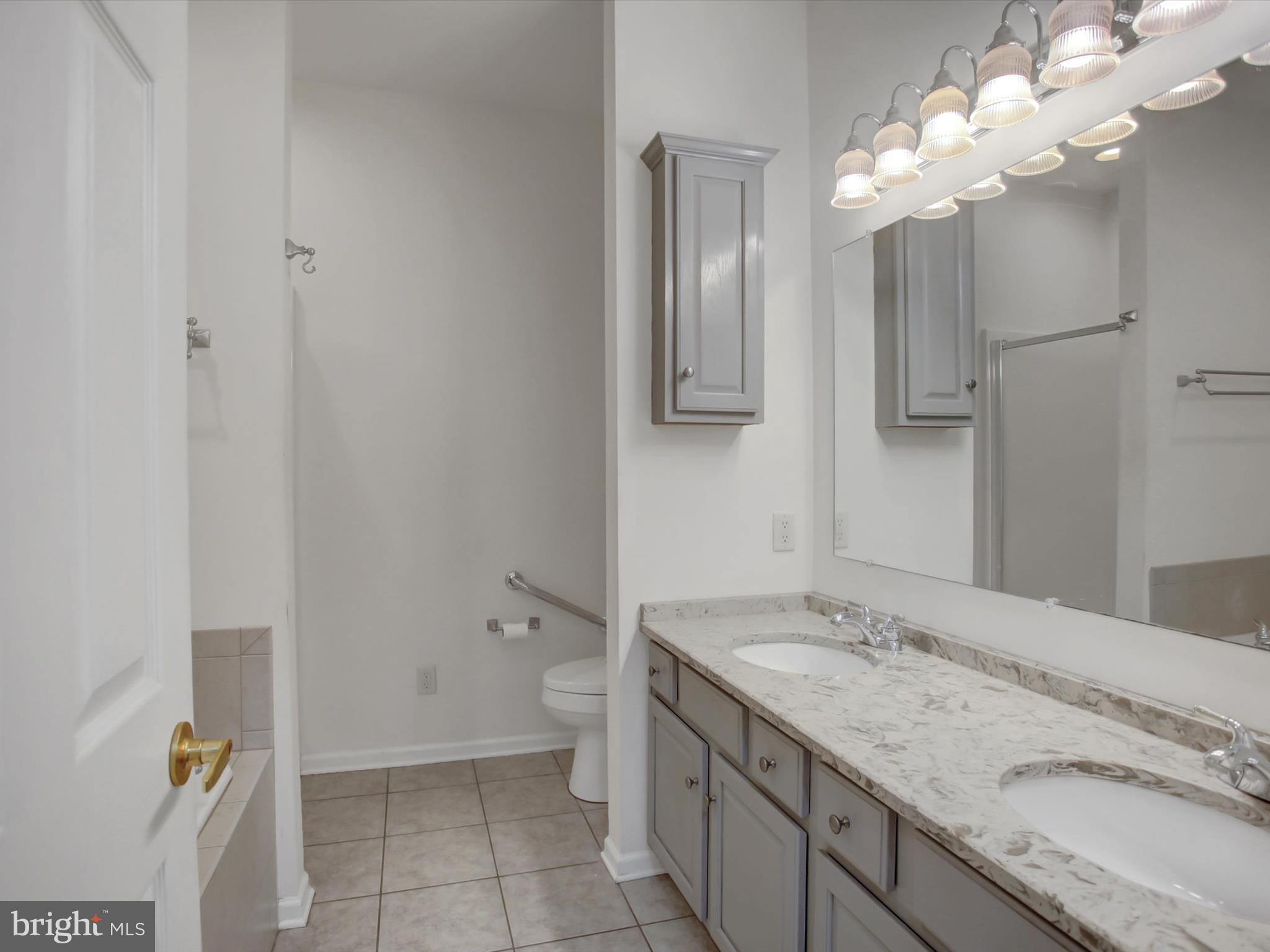 WHISKEY RUN ESTATES - Residential