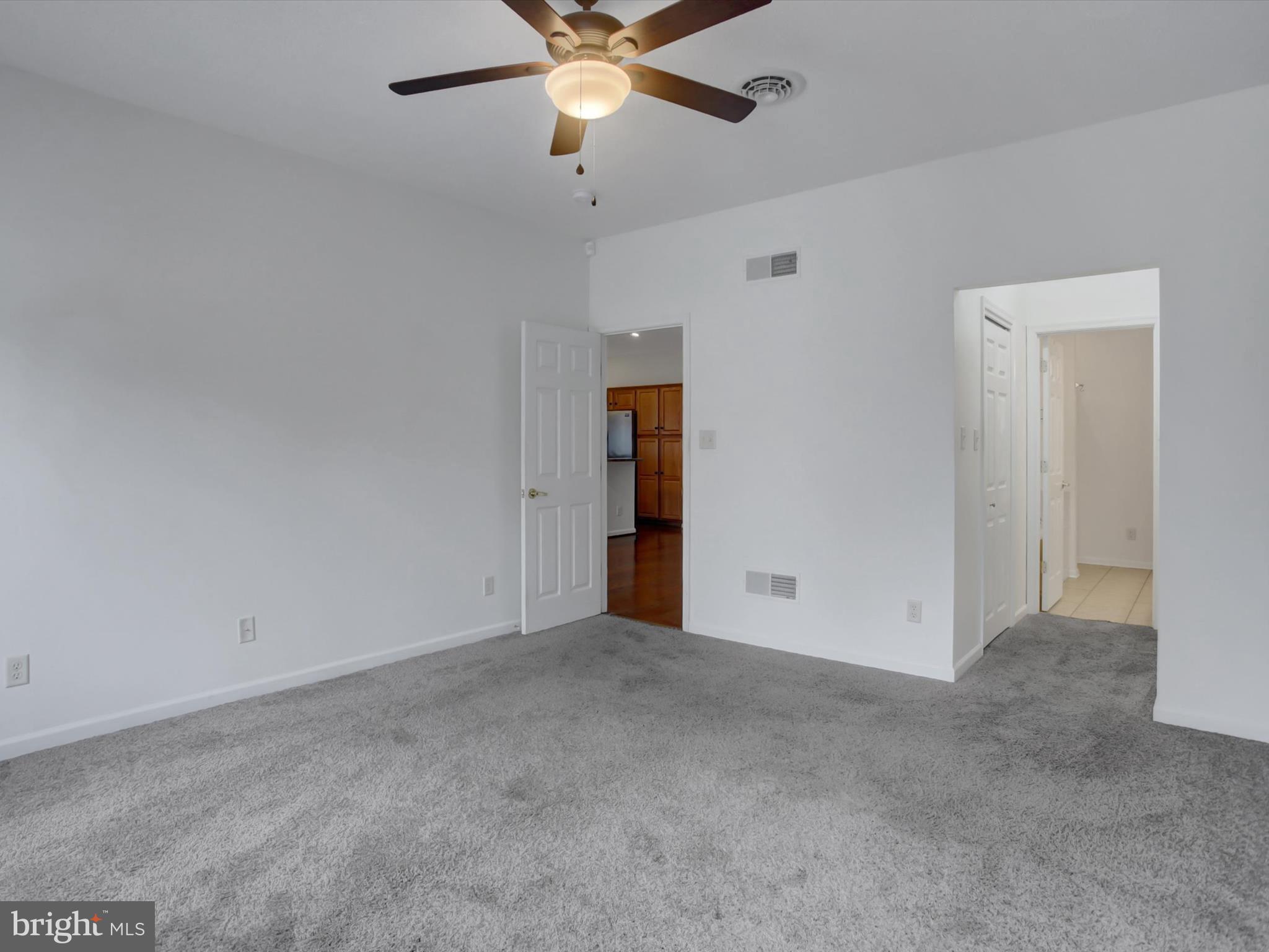 WHISKEY RUN ESTATES - Residential