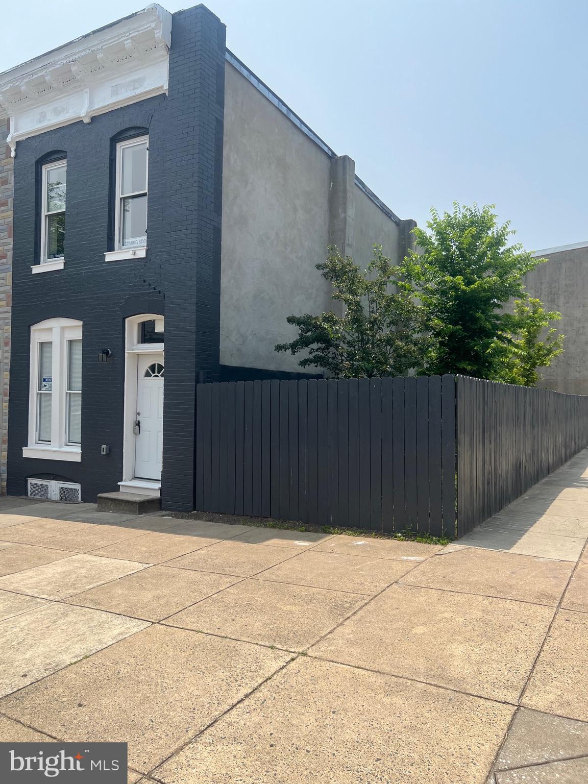 OLIVER - Residential Lease