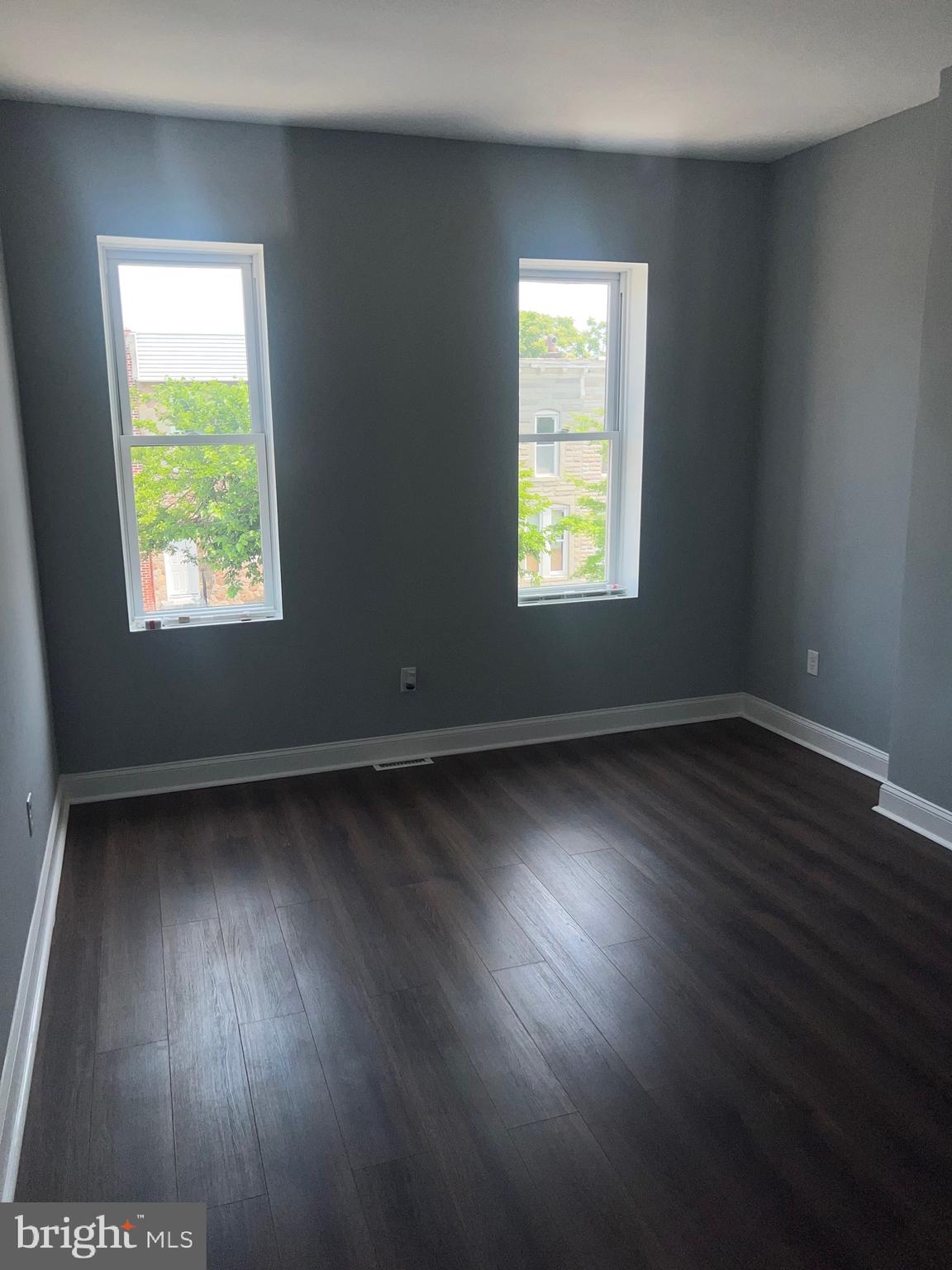 OLIVER - Residential Lease