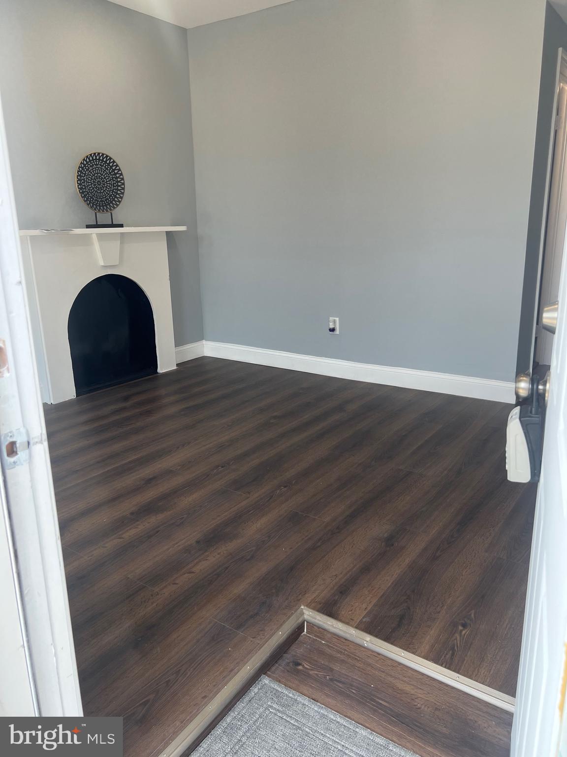 OLIVER - Residential Lease