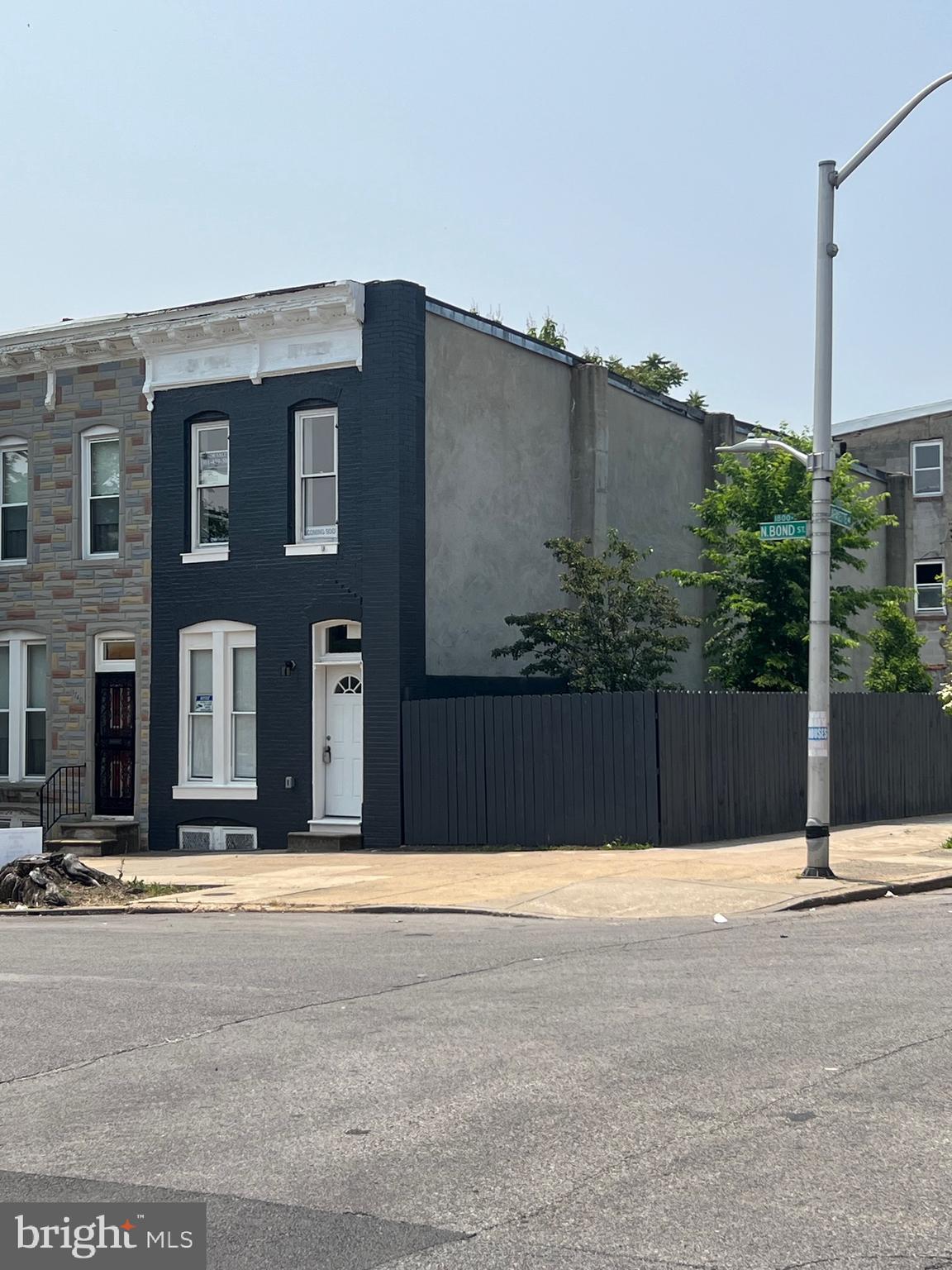 OLIVER - Residential Lease