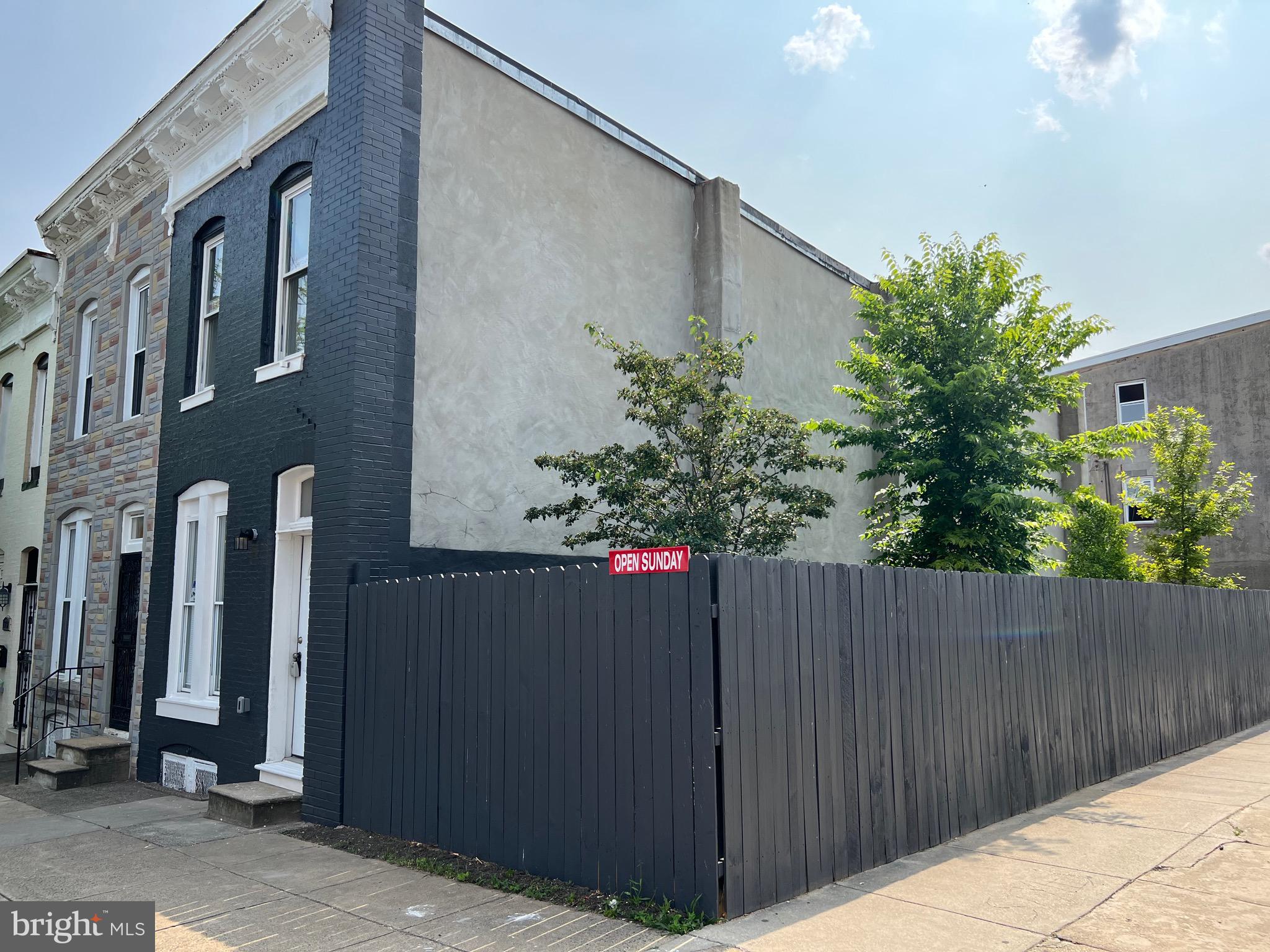 OLIVER - Residential Lease