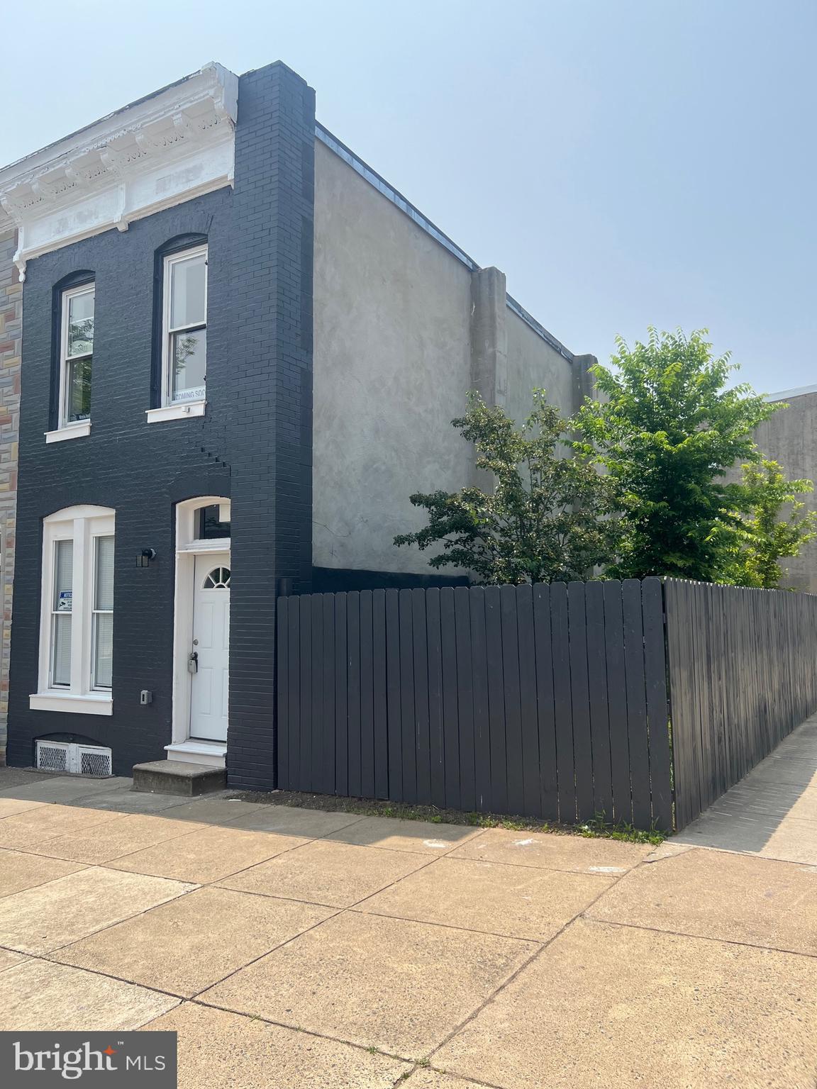 OLIVER - Residential Lease