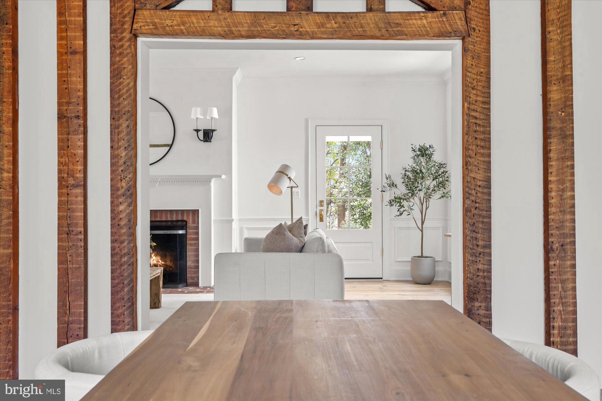 ARLINGTON - Residential