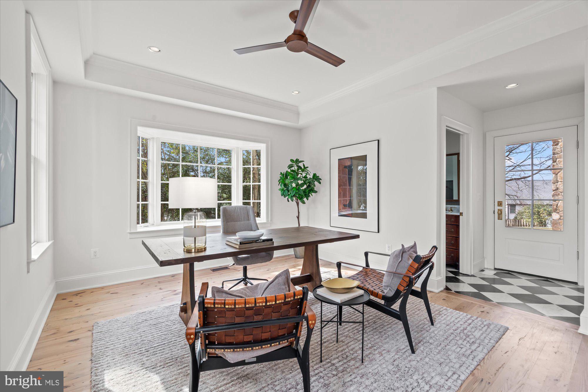 ARLINGTON - Residential