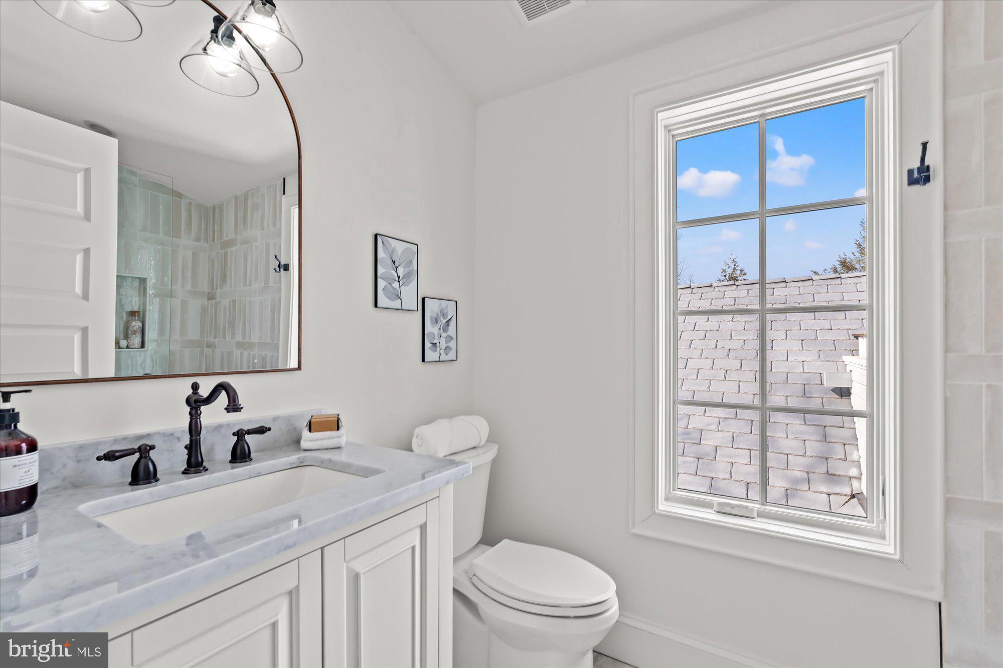 ARLINGTON - Residential