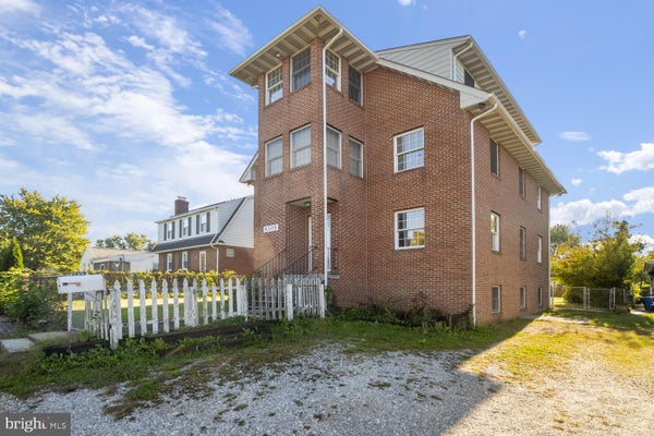 9305 CARNEY RD, PARKVILLE, MD 21234 - Image 8438ce2722b73dc2aefbee7f8c73d840/710825563