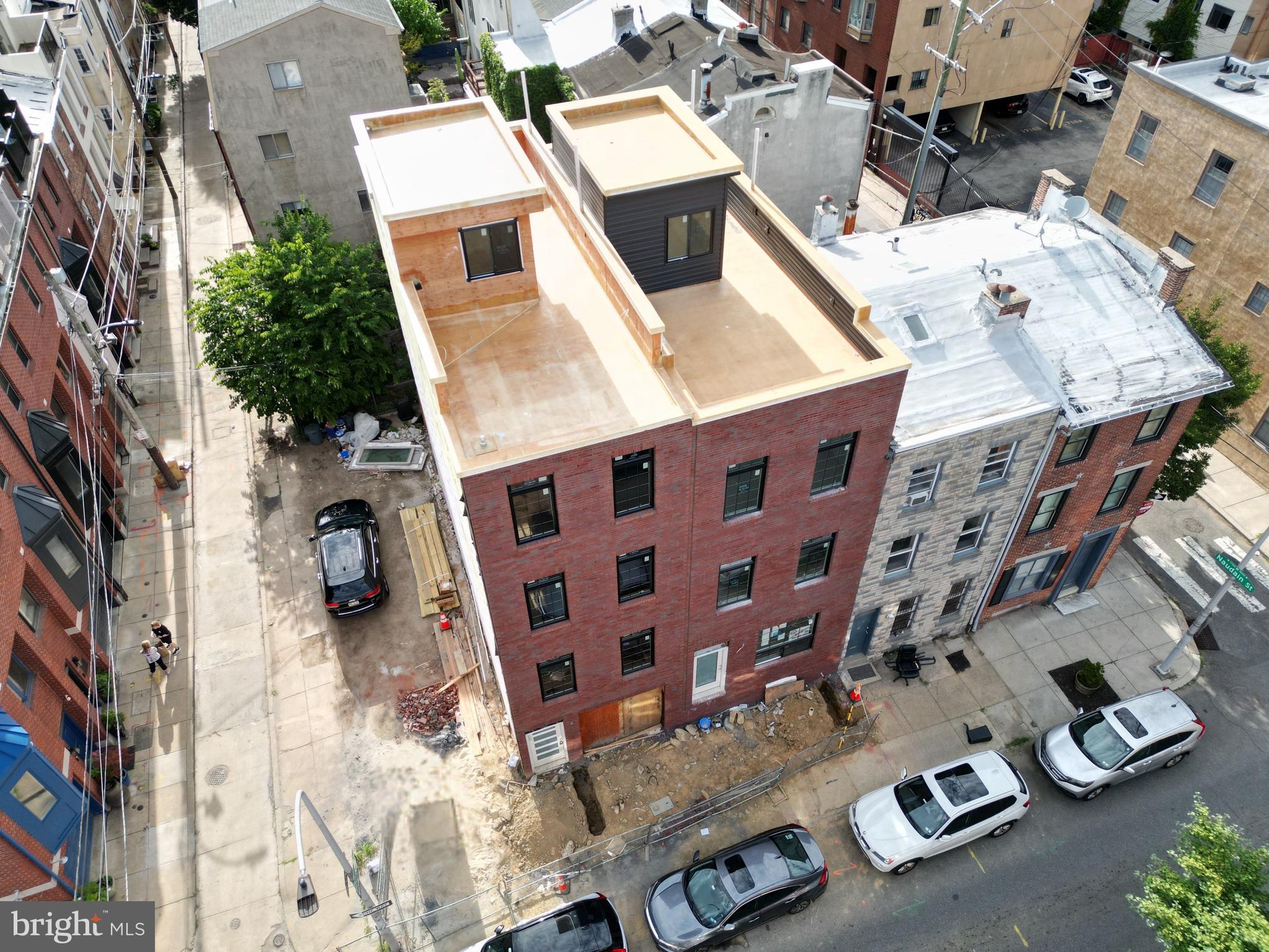 522 S 17TH STREET