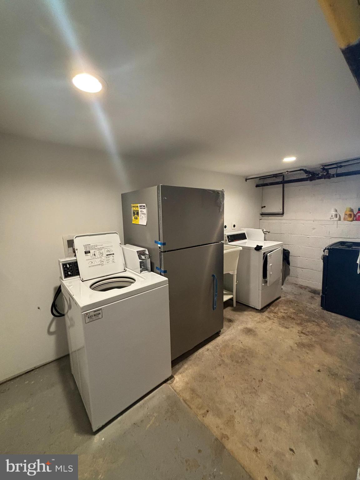 WESTOVER - Commercial Sale