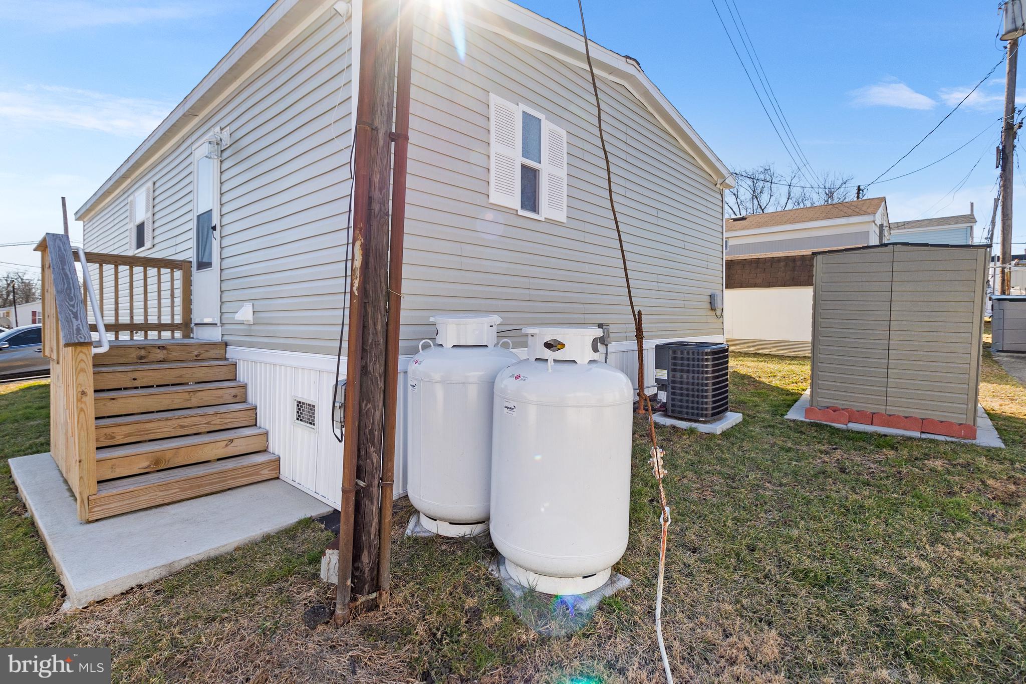 MURRAY MANOR - Residential