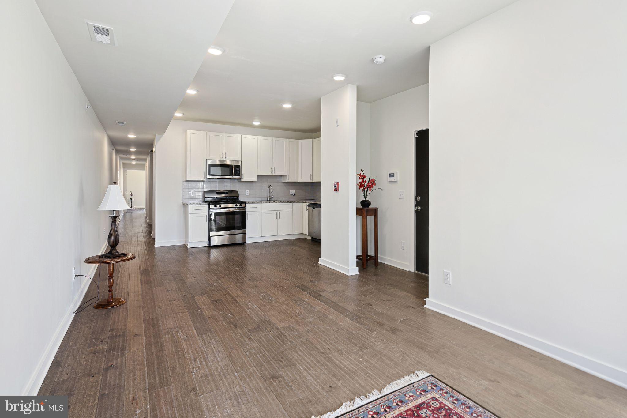 NORRIS SQUARE - Residential