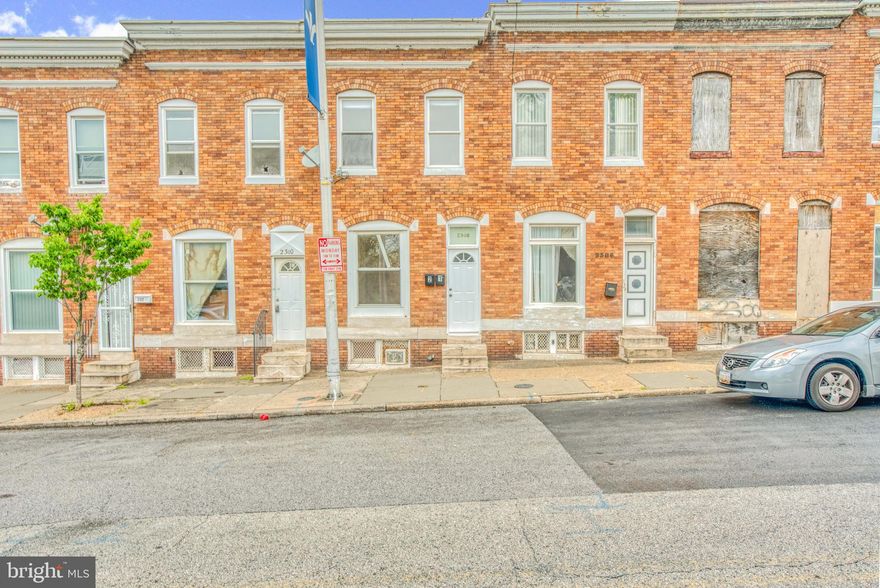 2 UNIT PROPERTY- 1ST FLOOR UNIT INCLUDES 1ST FLOOR LIVING ROOM, KITCHEN, BATHROOM , 1  BEDROOM AND 2ND BEDROOM IN BASEMENT. 2ND FLOOR UNIT INCLUDES LIVING ROOM, KITCHEN, BATHROOM AND 1 BEDROOM.  UPDATED KITCHENS, BATHROOMS, NEW FLOORING, FRESH PAINT. GREAT RENTAL INVESTMENT OR LIVE IN ONE AND RENT THE OTHER!