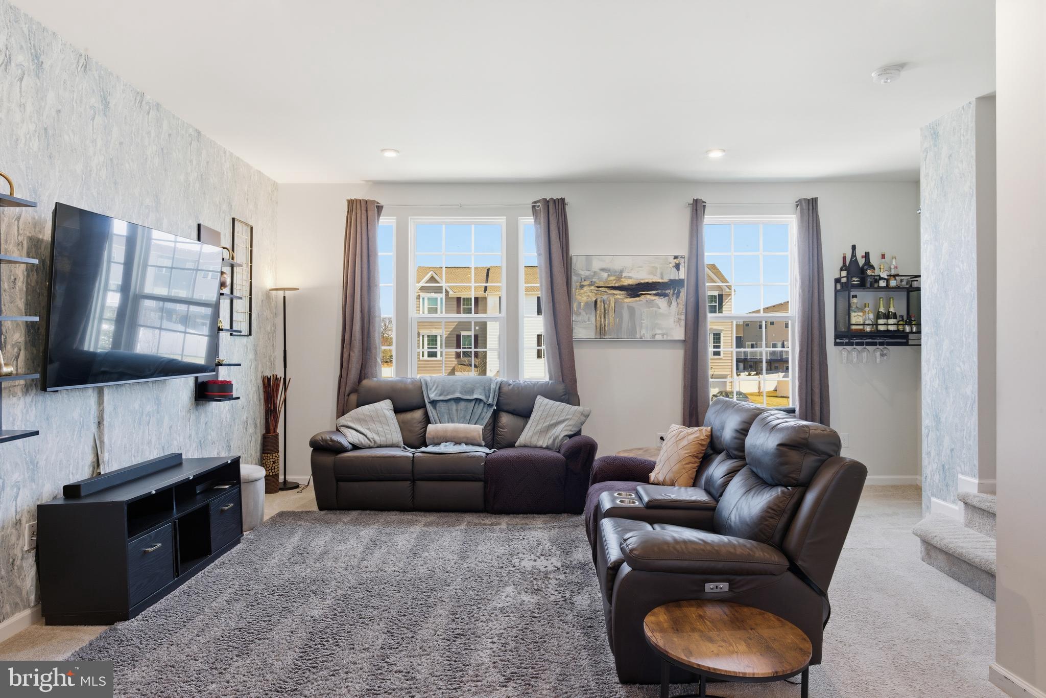 17 CONTINENTAL BOULEVARD