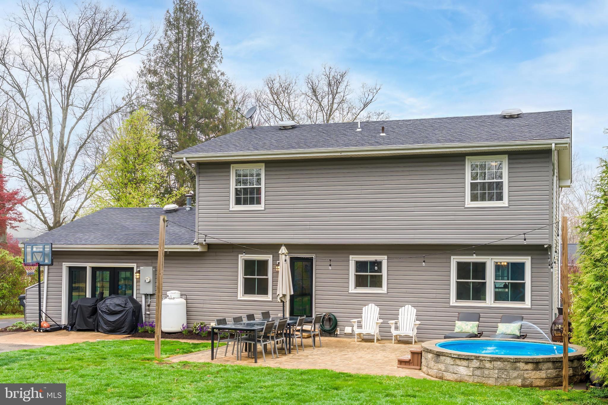 WARRENTON LAKES - Residential