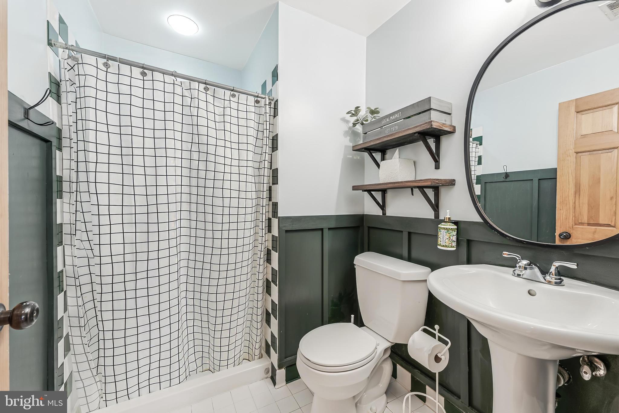 WARRENTON LAKES - Residential