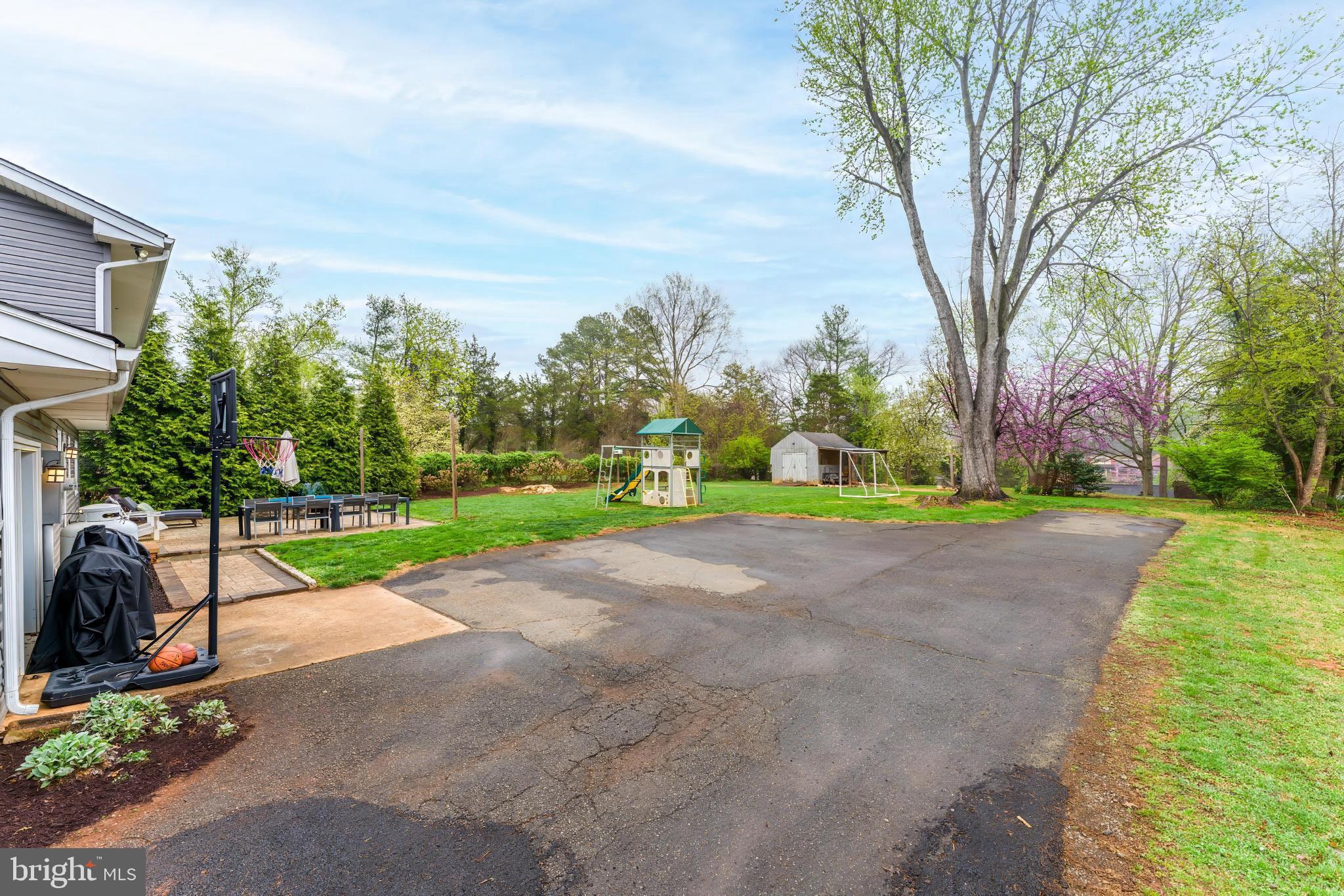 WARRENTON LAKES - Residential