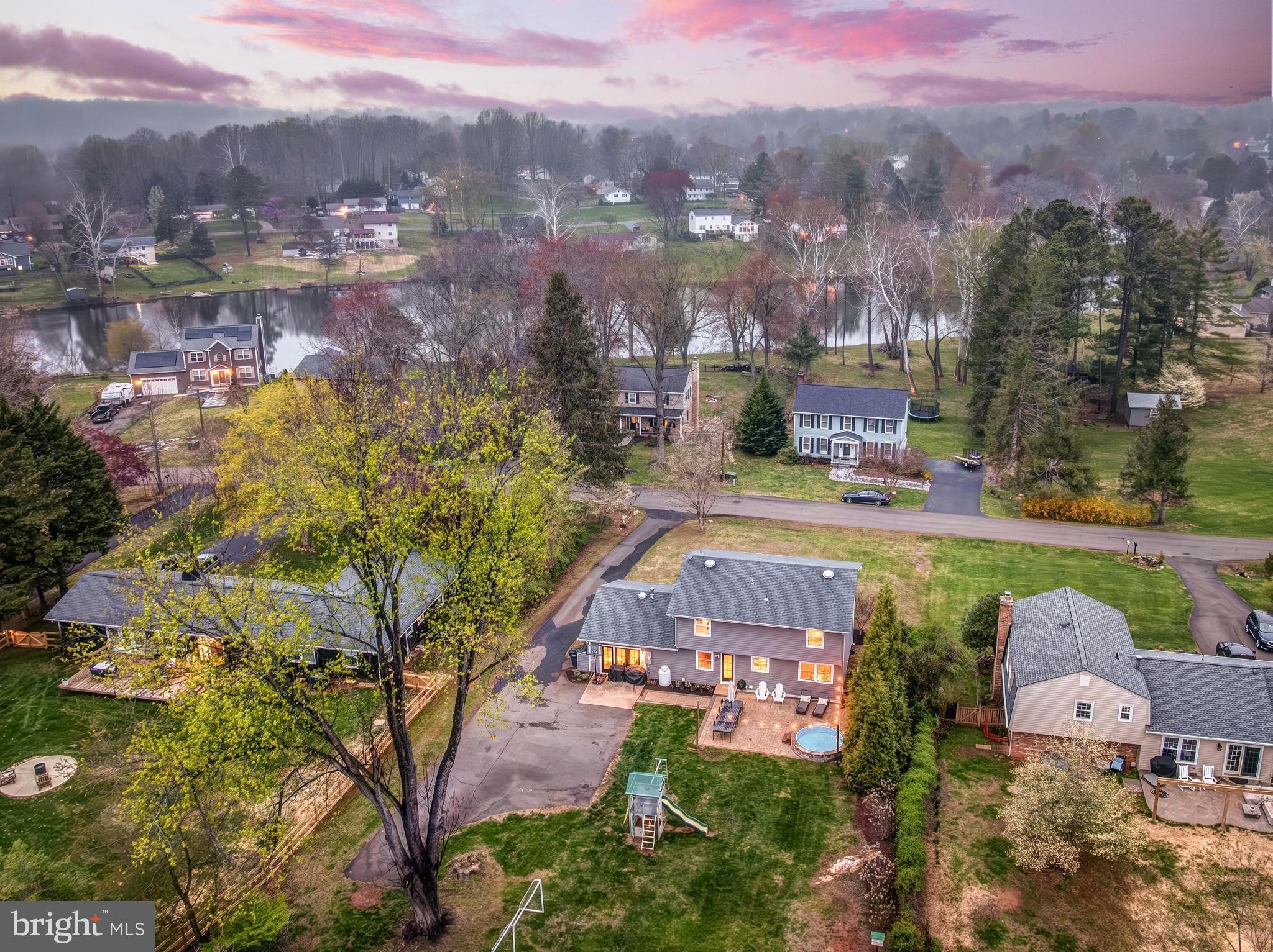 WARRENTON LAKES - Residential