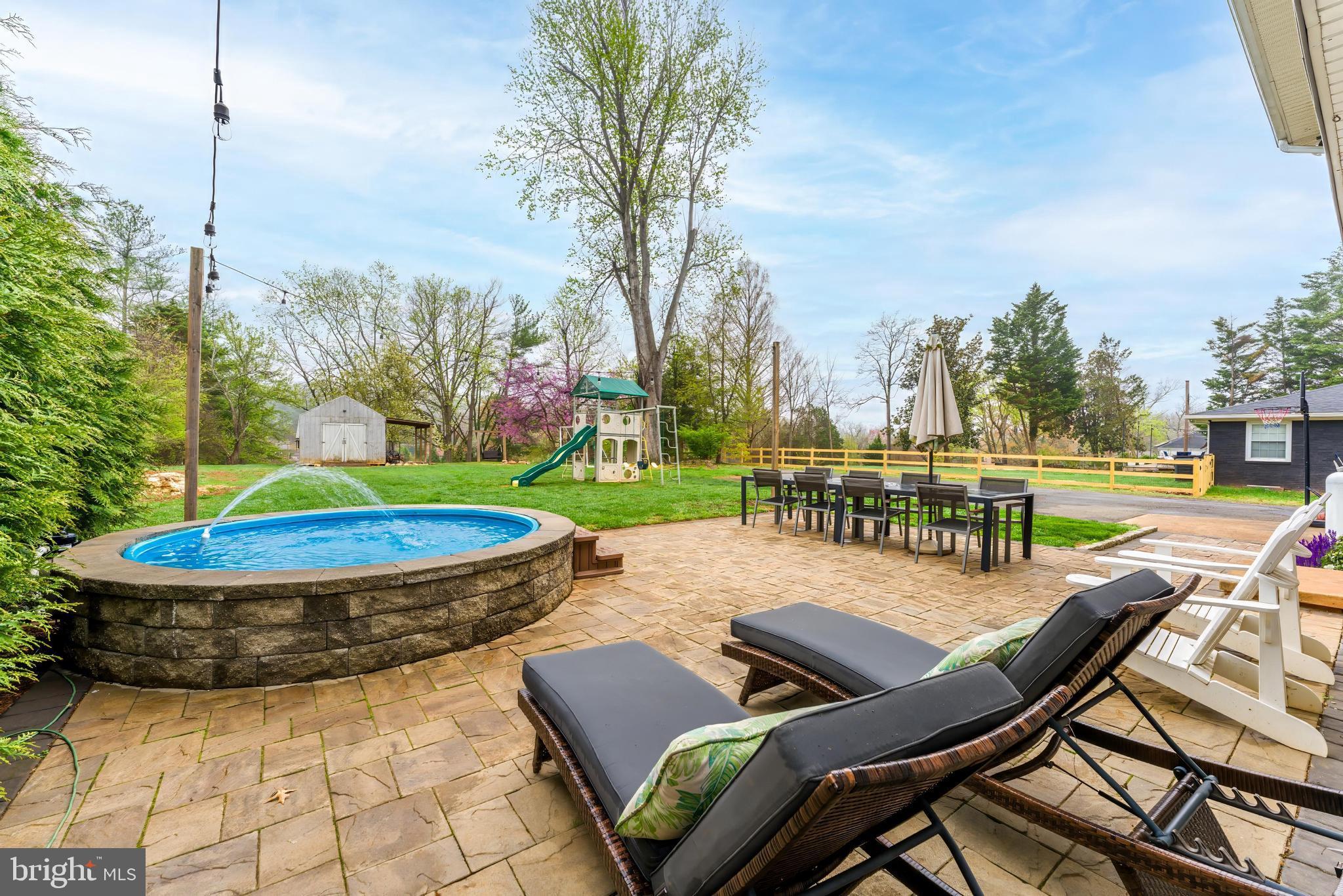 WARRENTON LAKES - Residential