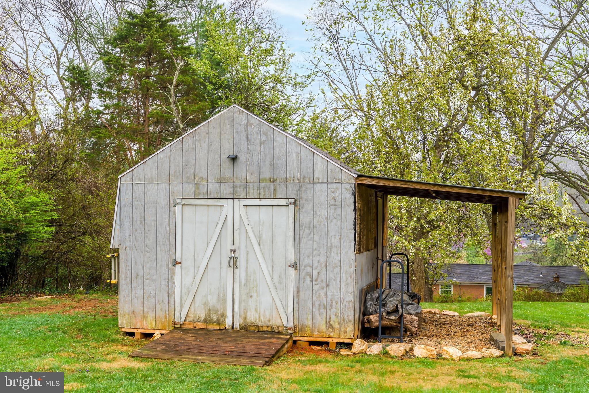 WARRENTON LAKES - Residential