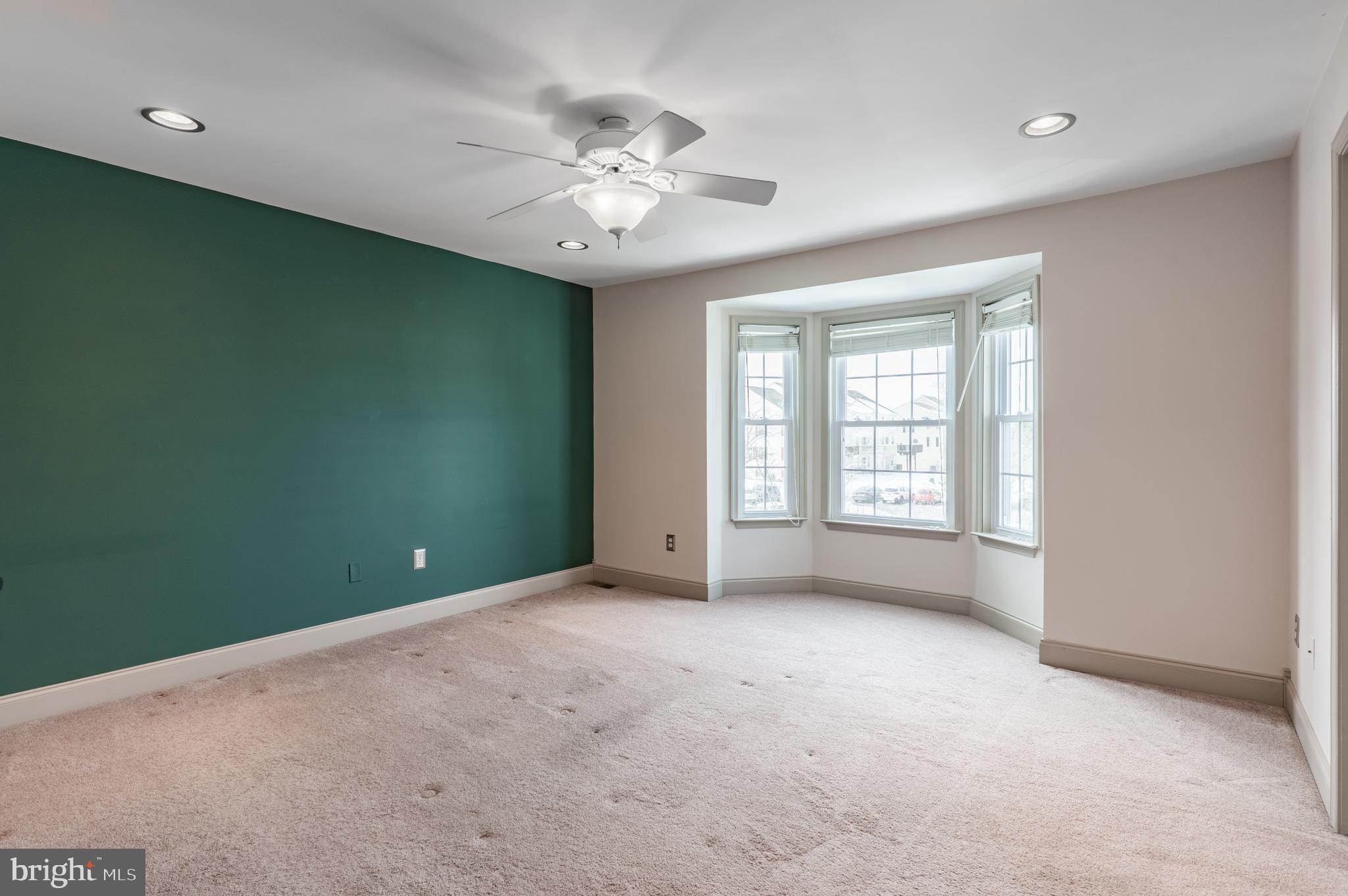 HUNT CLUB - Residential