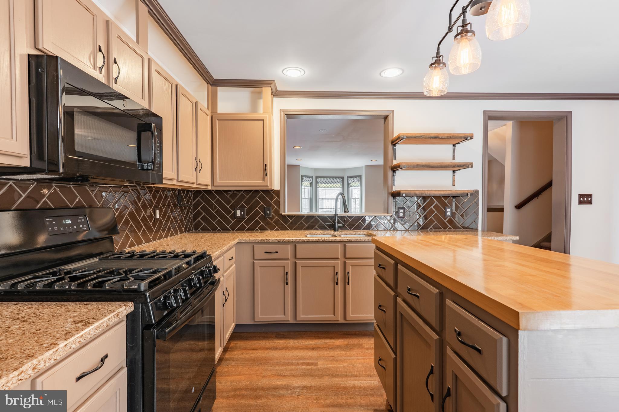 HUNT CLUB - Residential