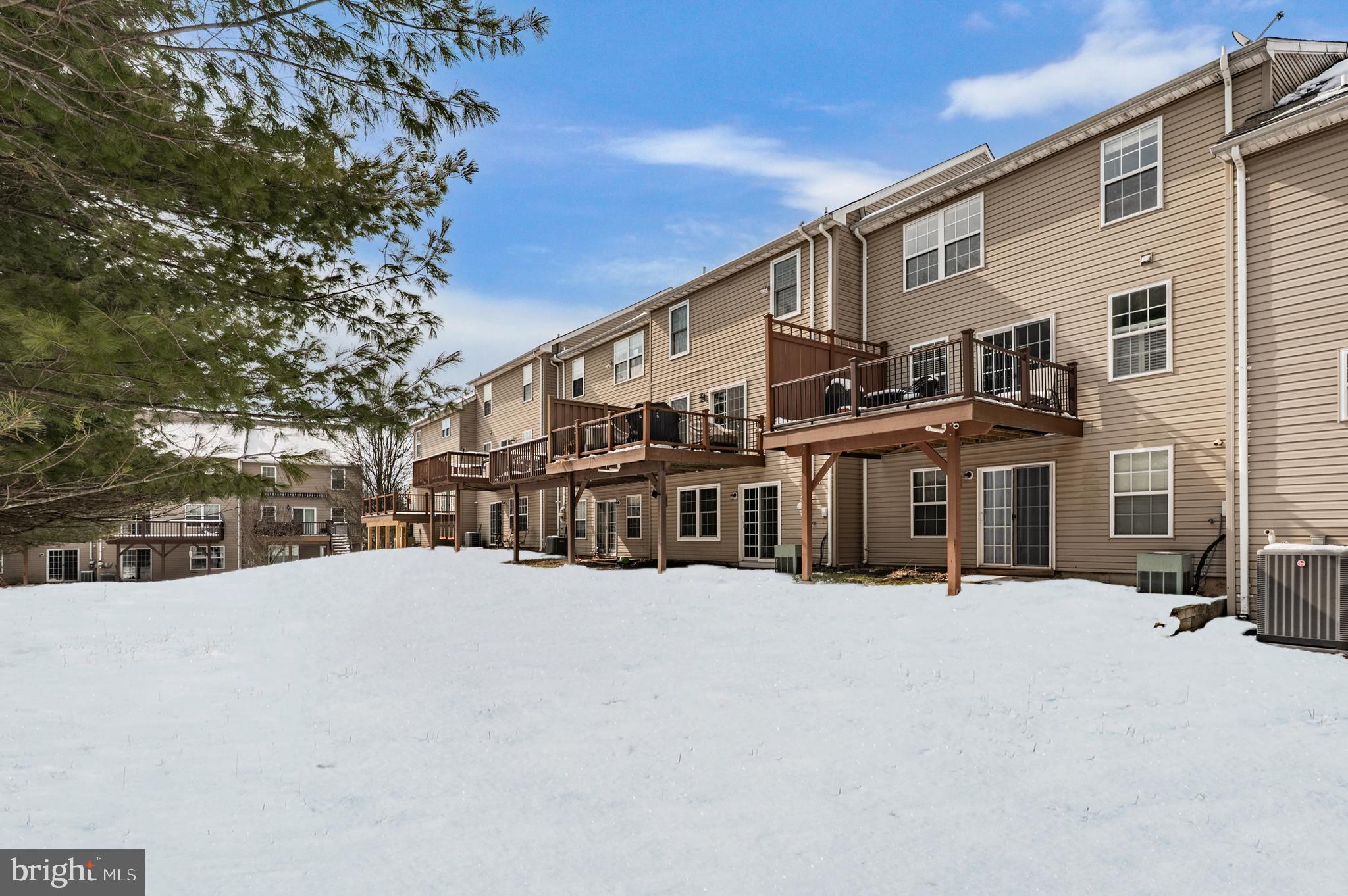 HUNT CLUB - Residential