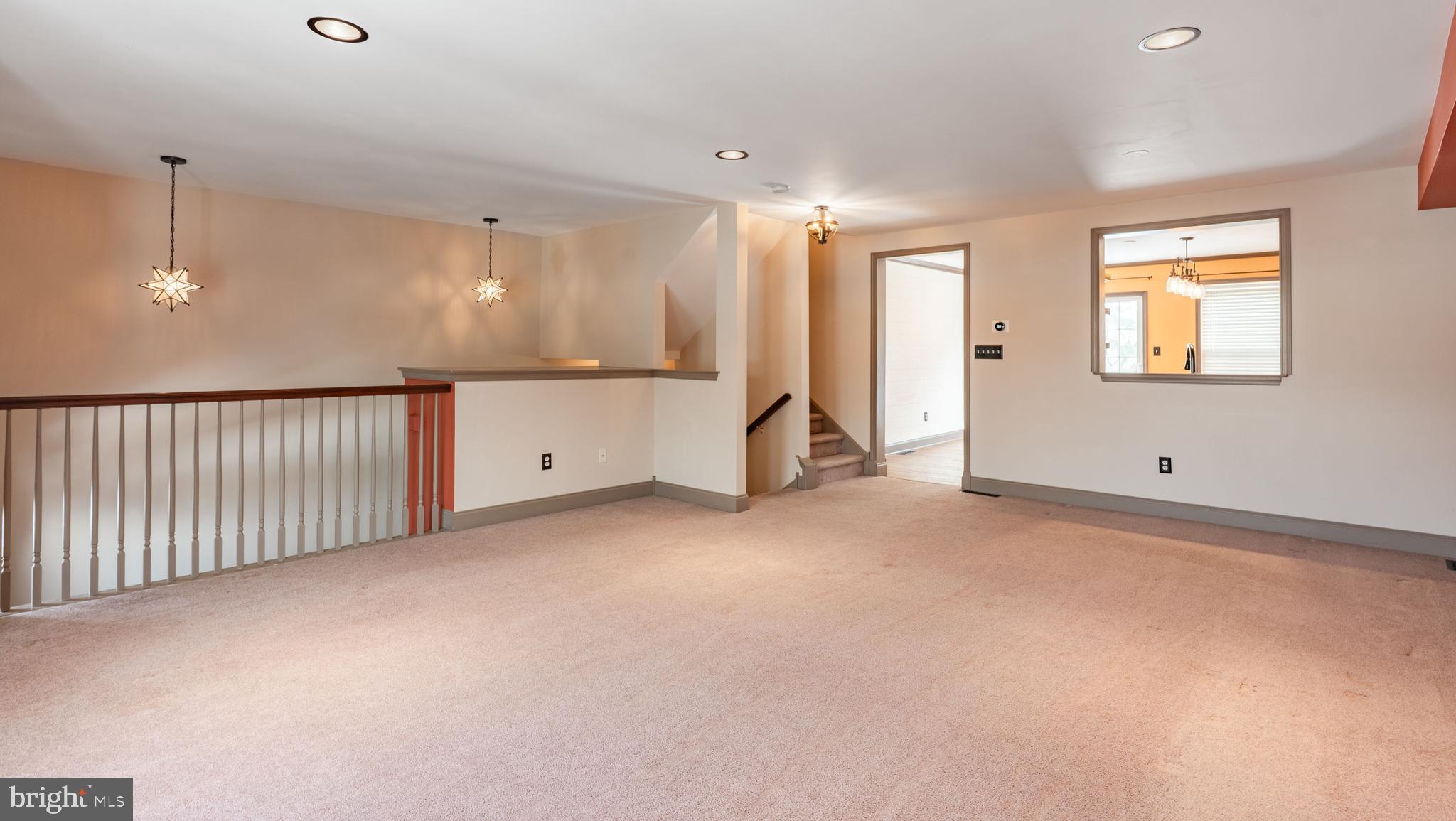 HUNT CLUB - Residential