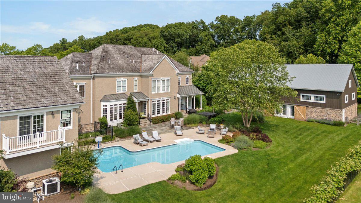 SYMPHONY AT SOLEBURY - Residential