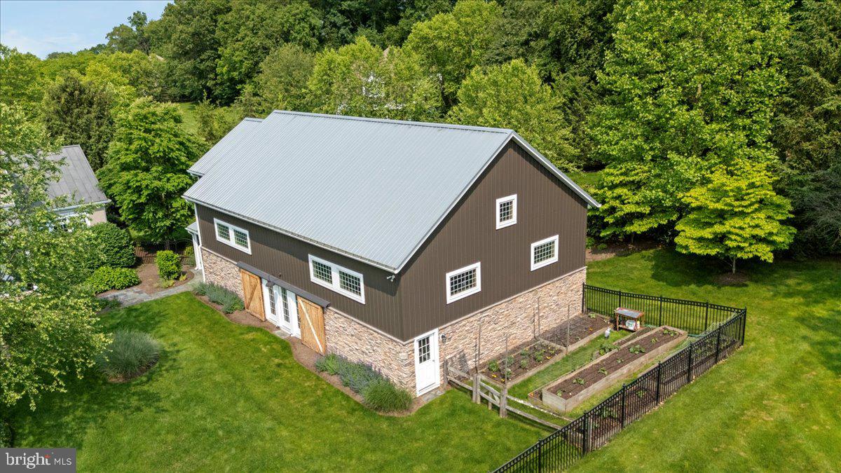 SYMPHONY AT SOLEBURY - Residential