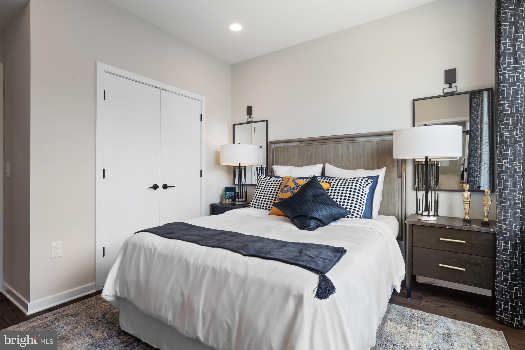 NORTHBANK - Residential