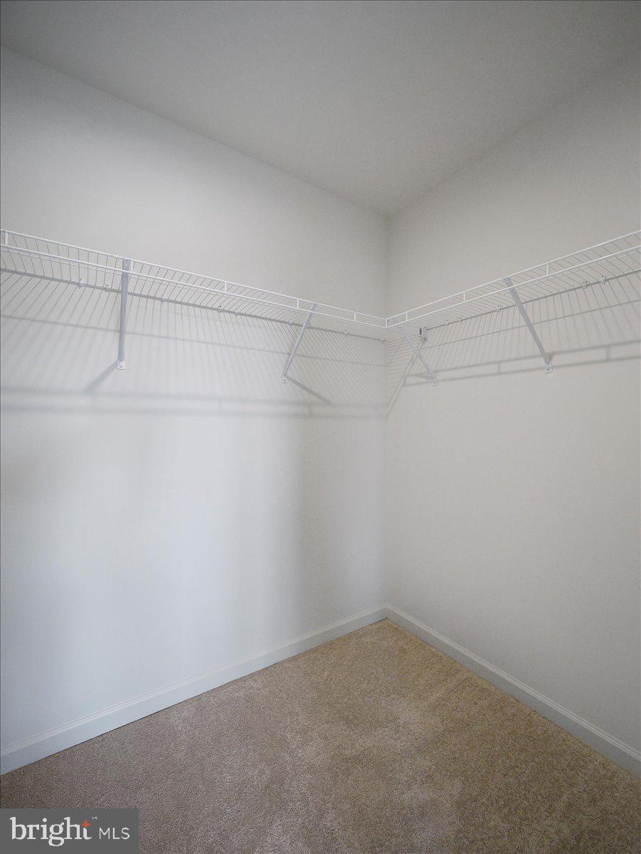 OVERLOOK AT RIVERSIDE TOWNHOMES - Residential Lease