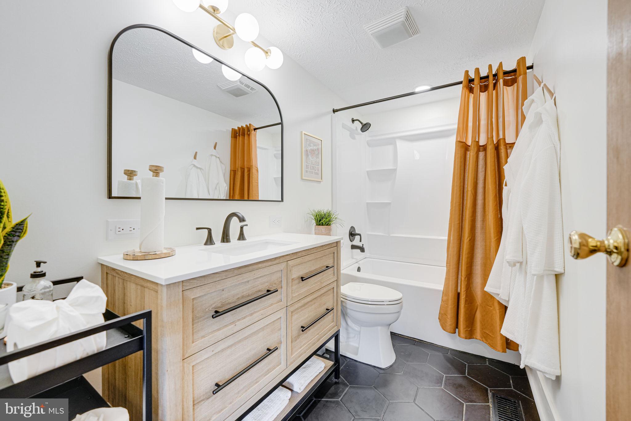 PLEASANT VALLEY - Residential