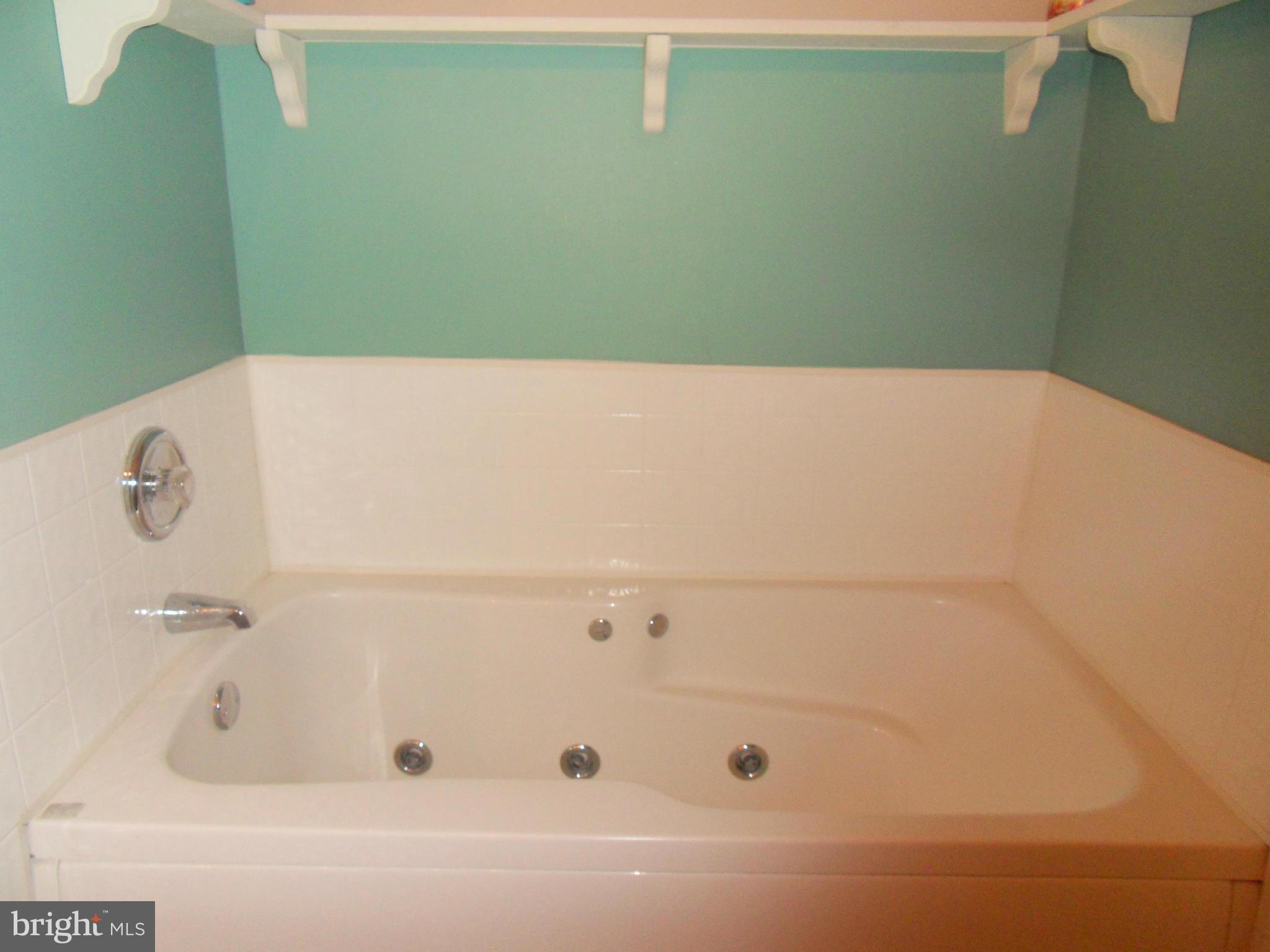 CALVERT BEACH ESTATES - Residential