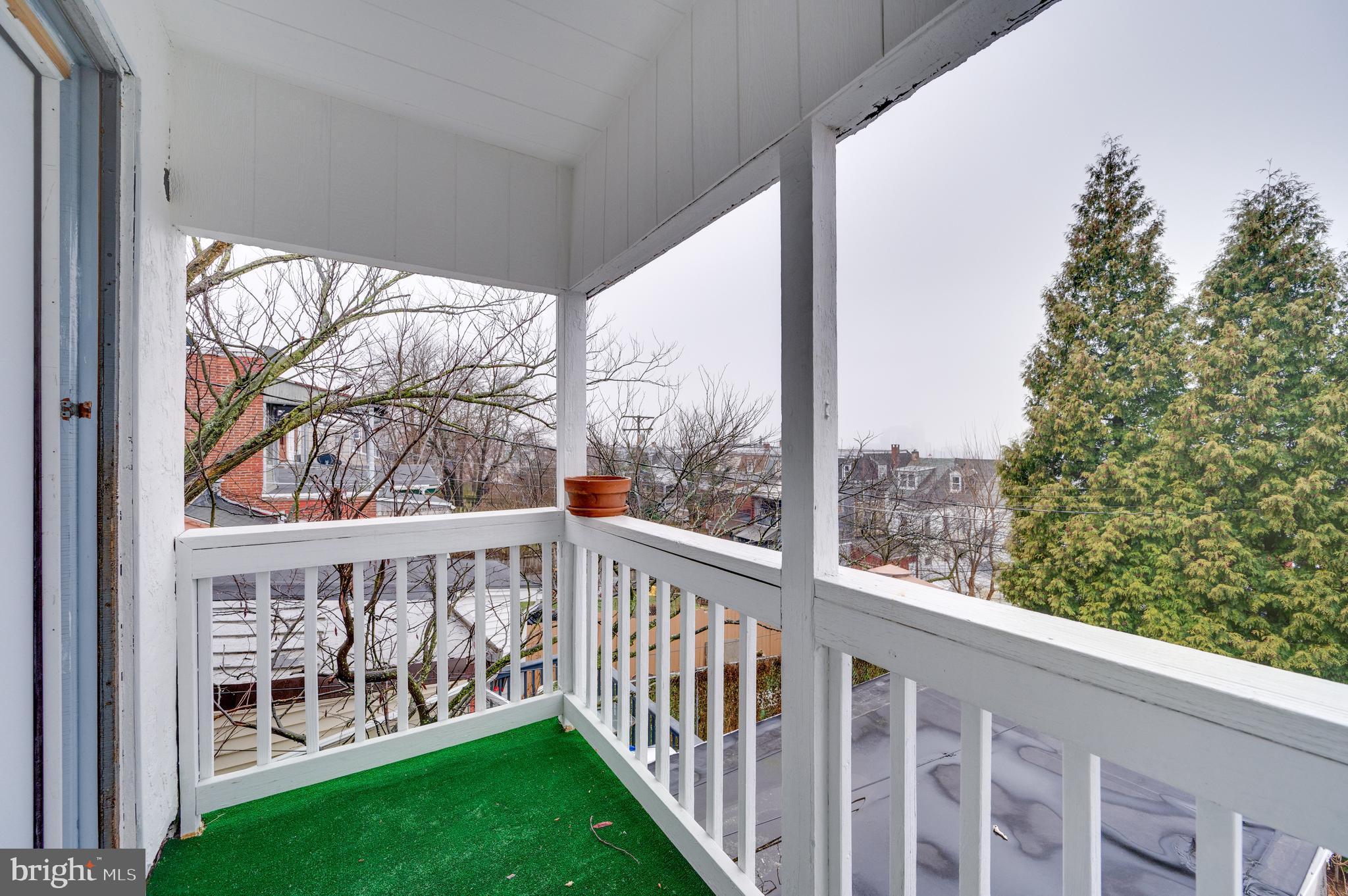 NORTHEAST READING - Residential