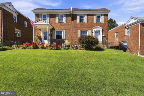 Townhouse For Sale - 4041 Redden Road<br/> DREXEL HILL, PA 19026