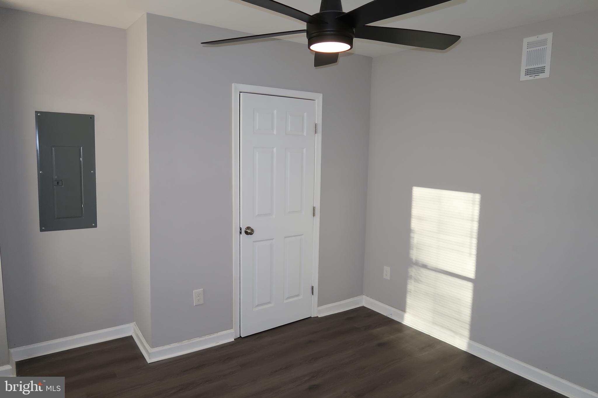 BELAIR-EDISON - Residential Lease