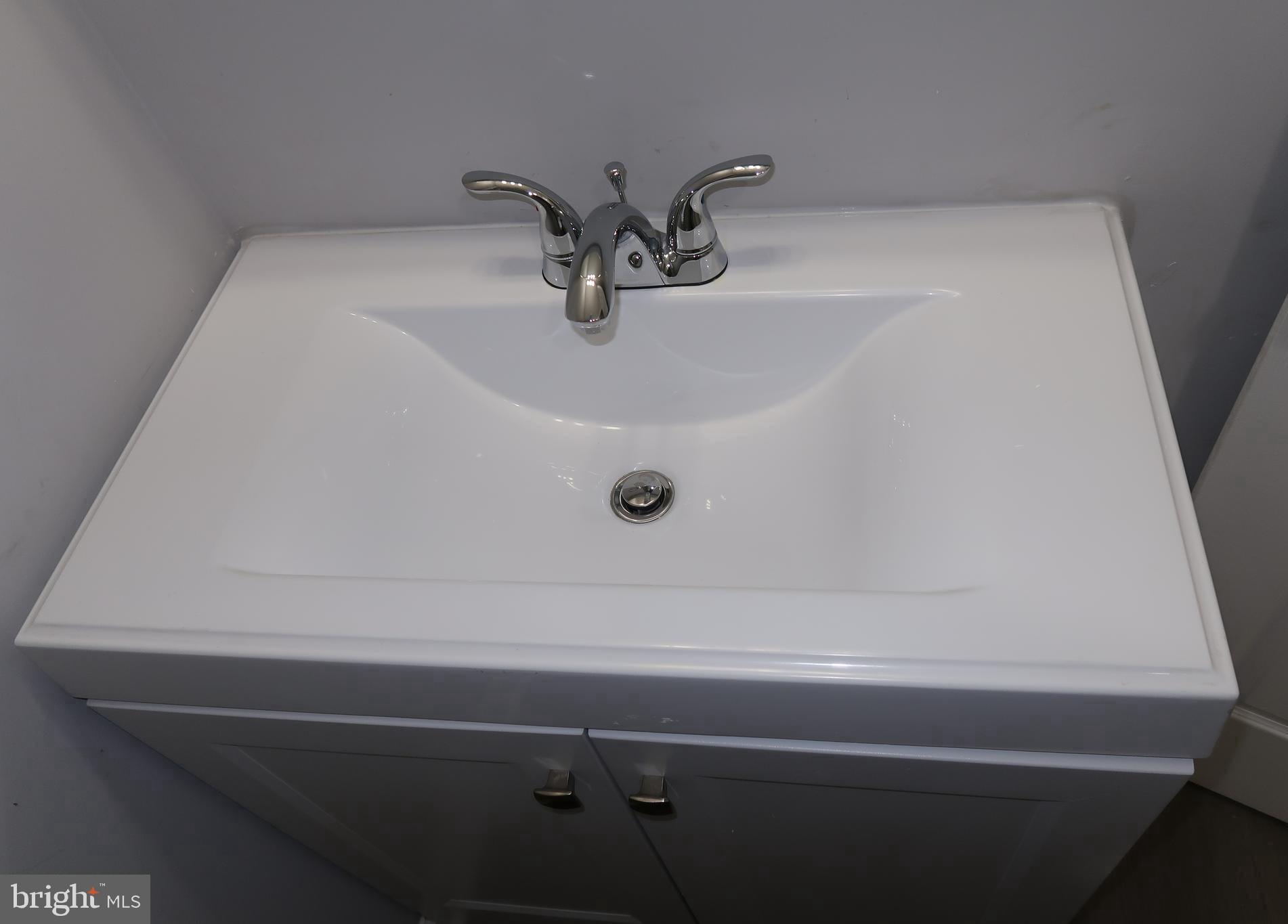 BELAIR-EDISON - Residential Lease