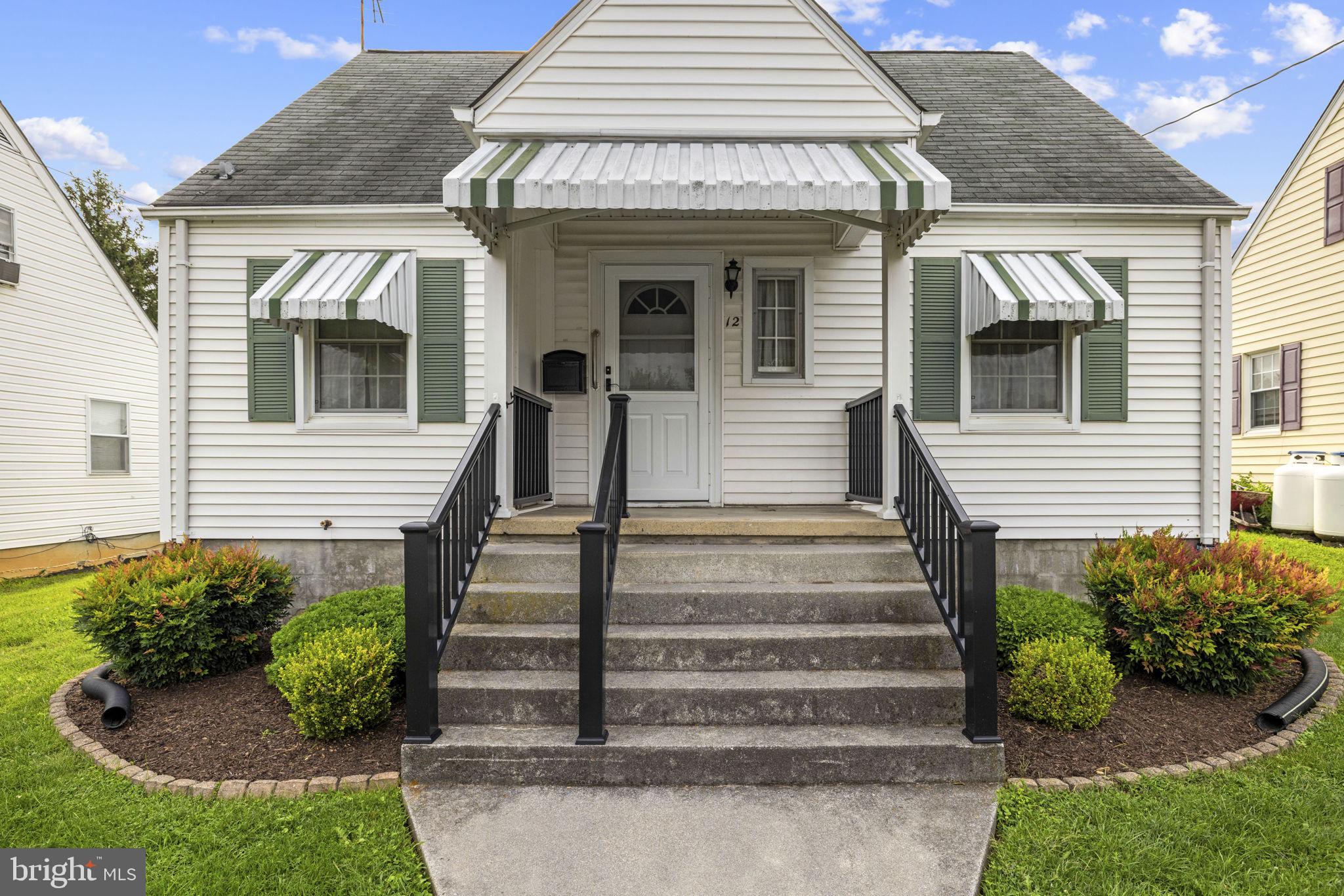 12 N PURCELL AVENUE